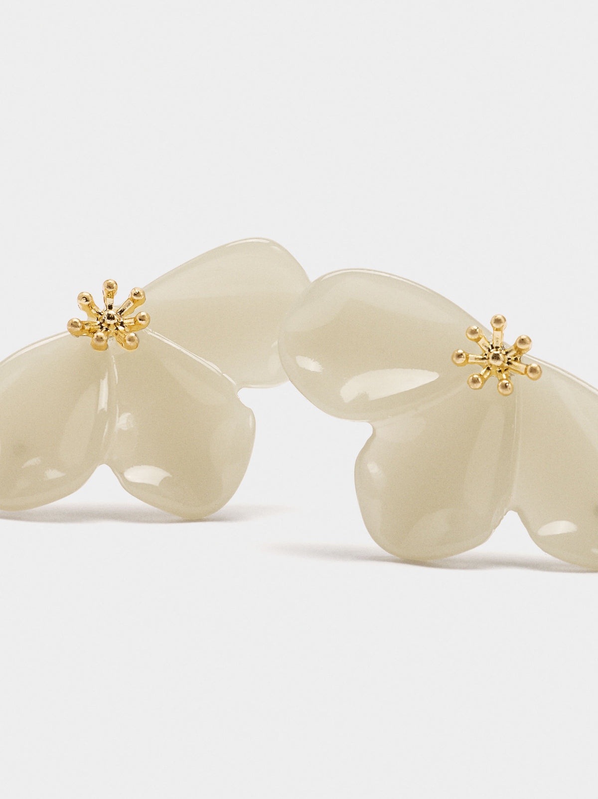 Half-Flower Earrings With Resin