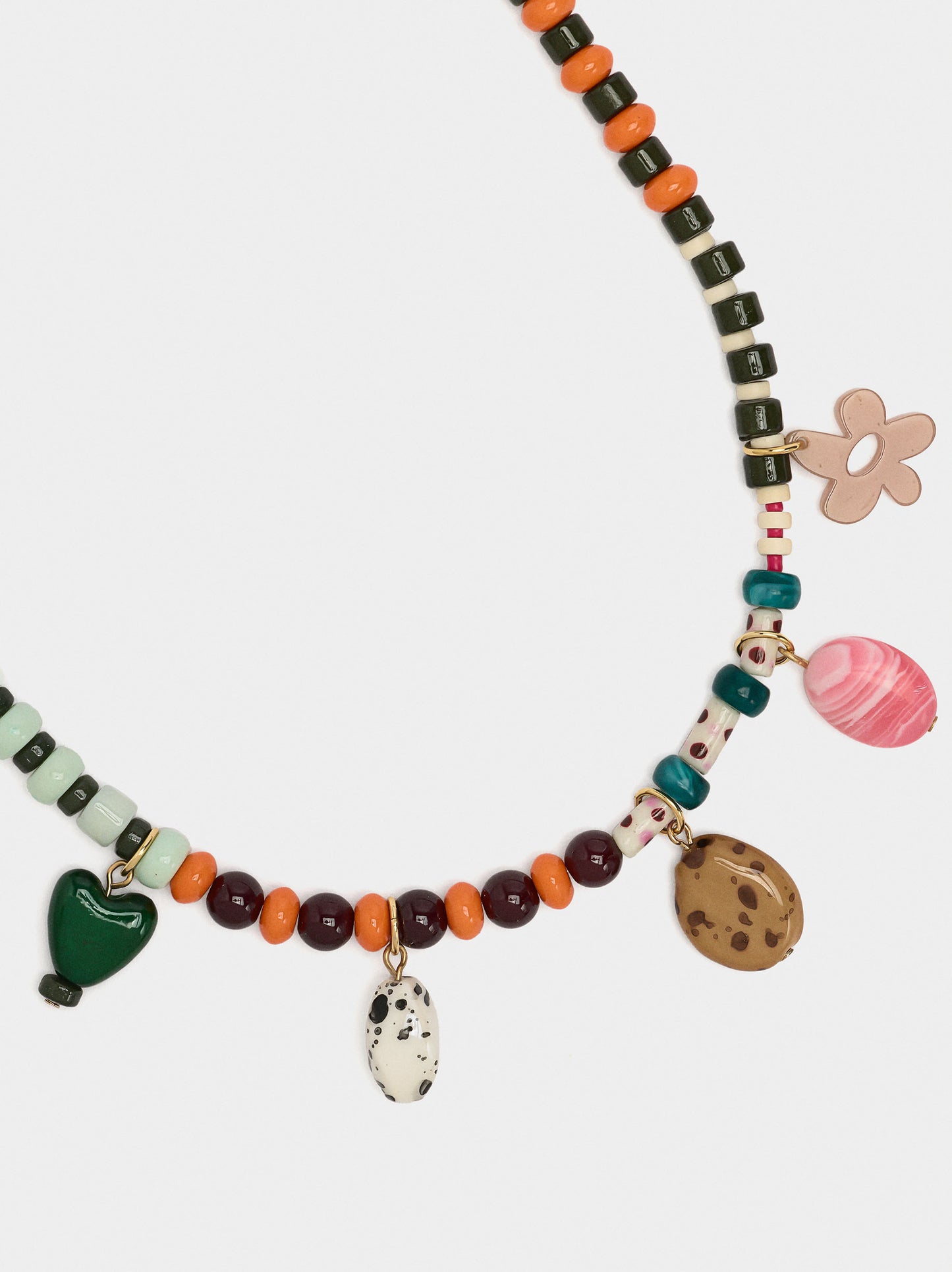 Short Necklace With Multicolor Beads