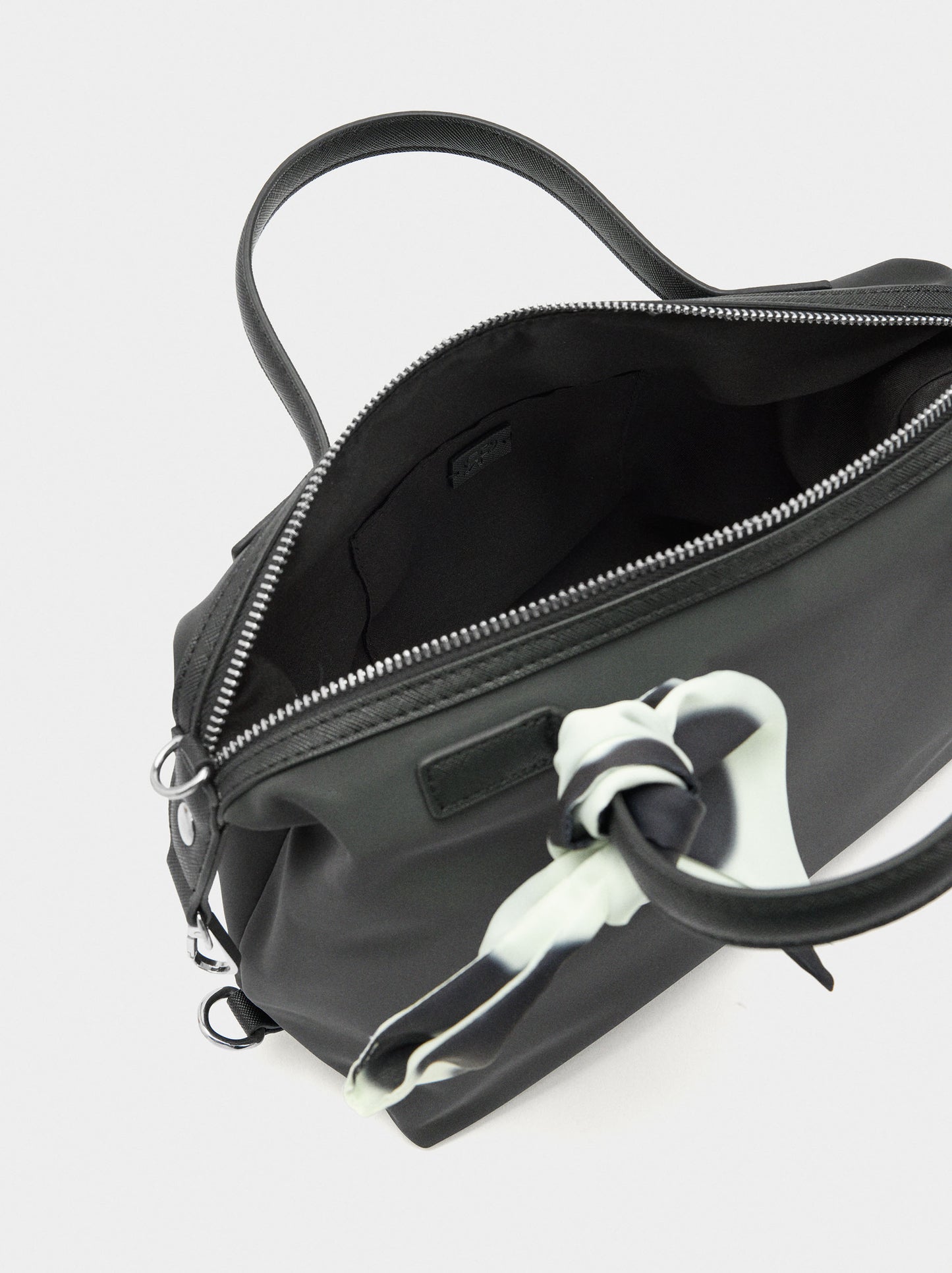 Tote Bag With Soft Texture