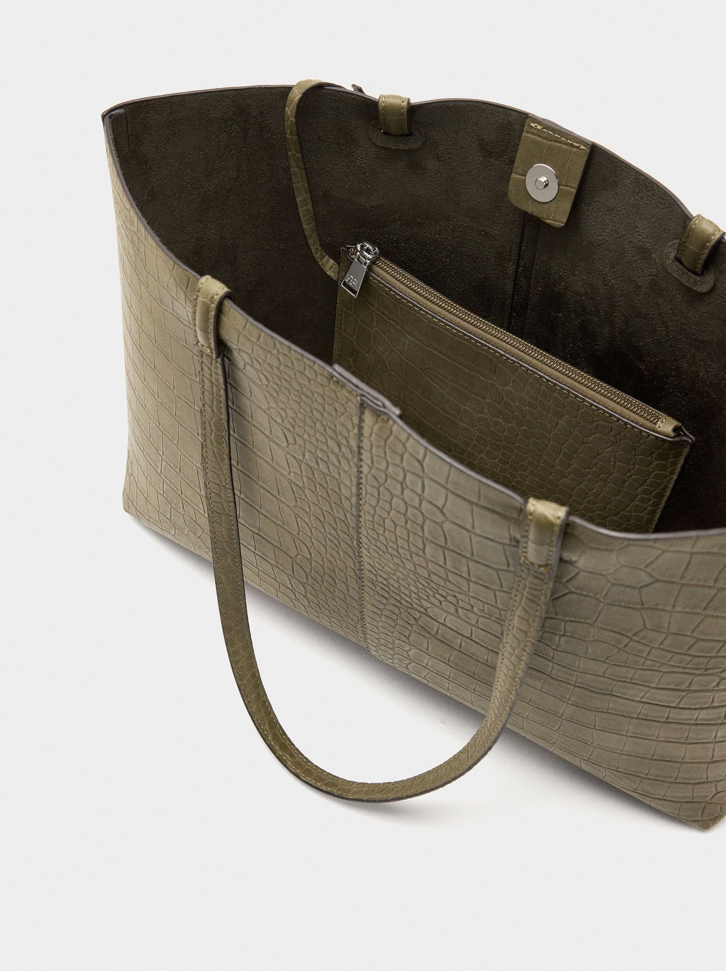 Animal-Embossed Shopper Bag With Pouch