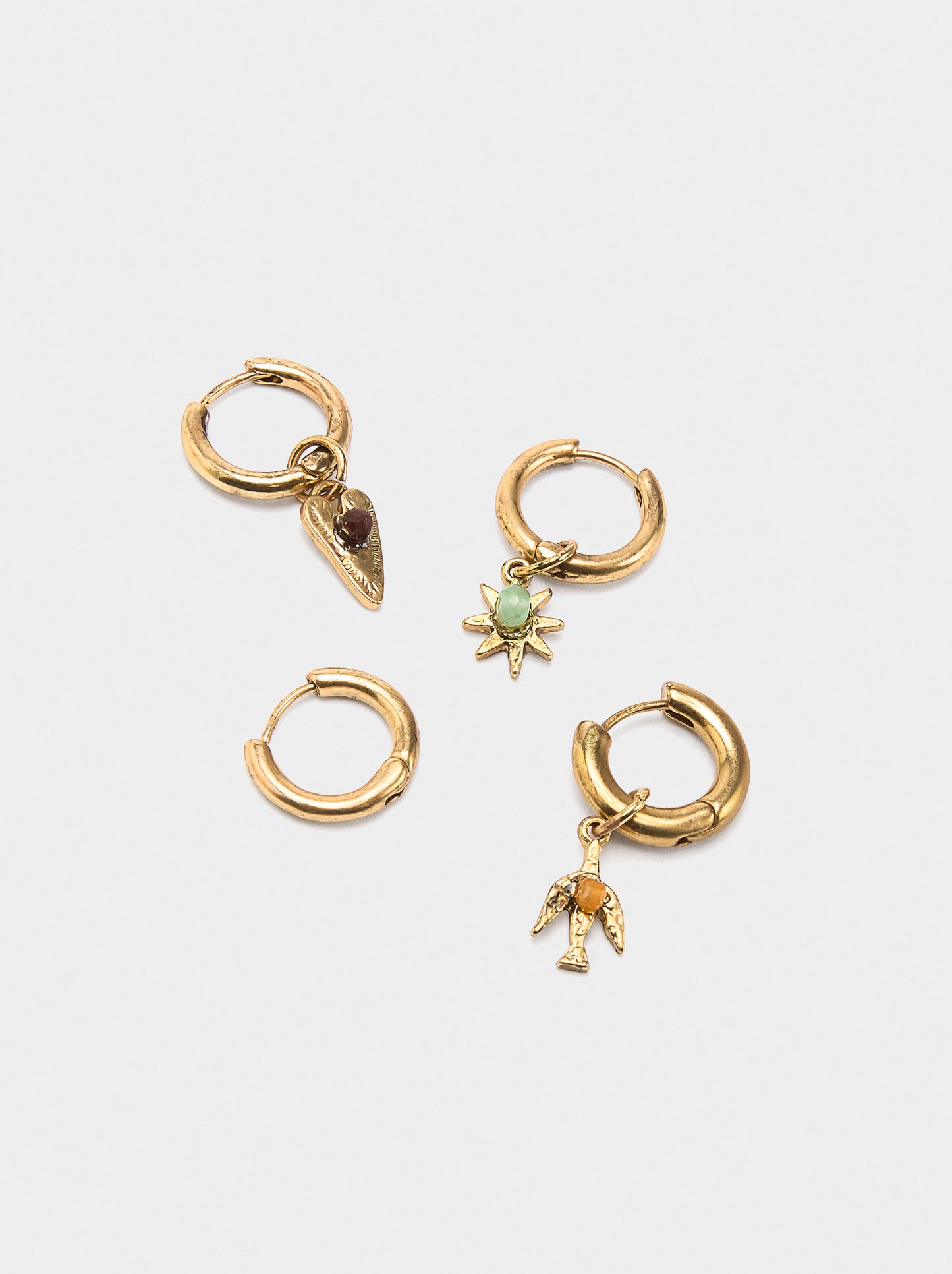 Set Of Hoop Earrings With Stone And Resin Details