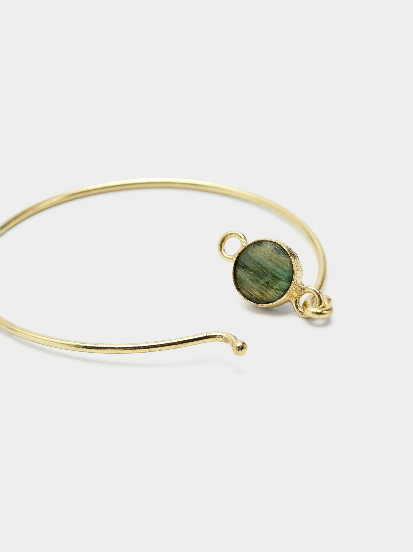 Delicate Bracelet With A Stone