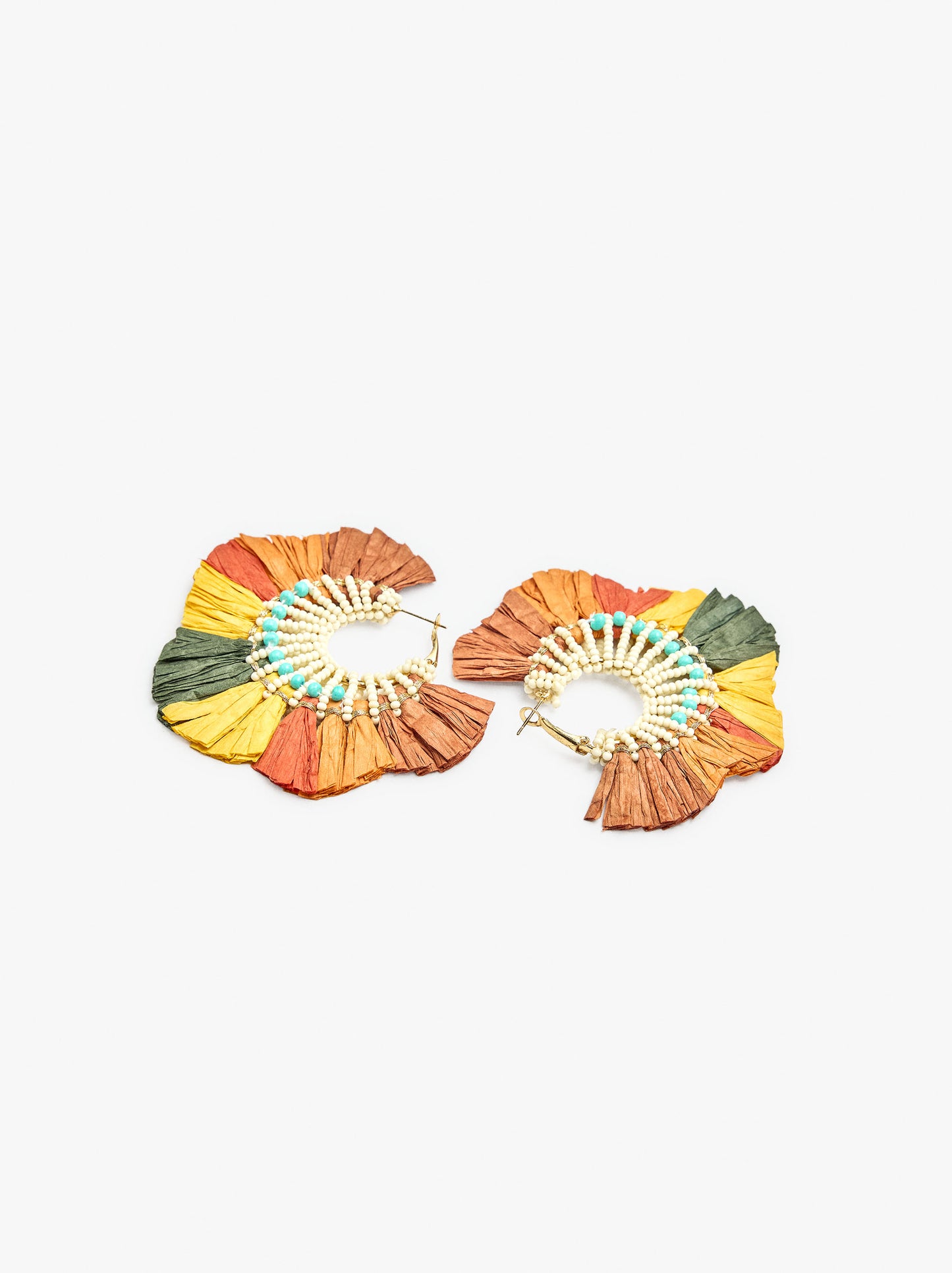 Maxi Hoop Earrings With Beads And Multicolor Raffia
