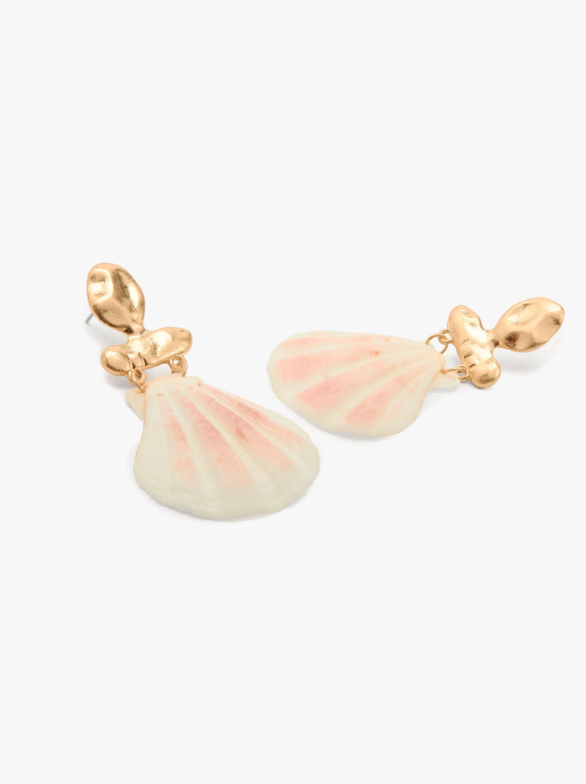 Long Earrings With Shells
