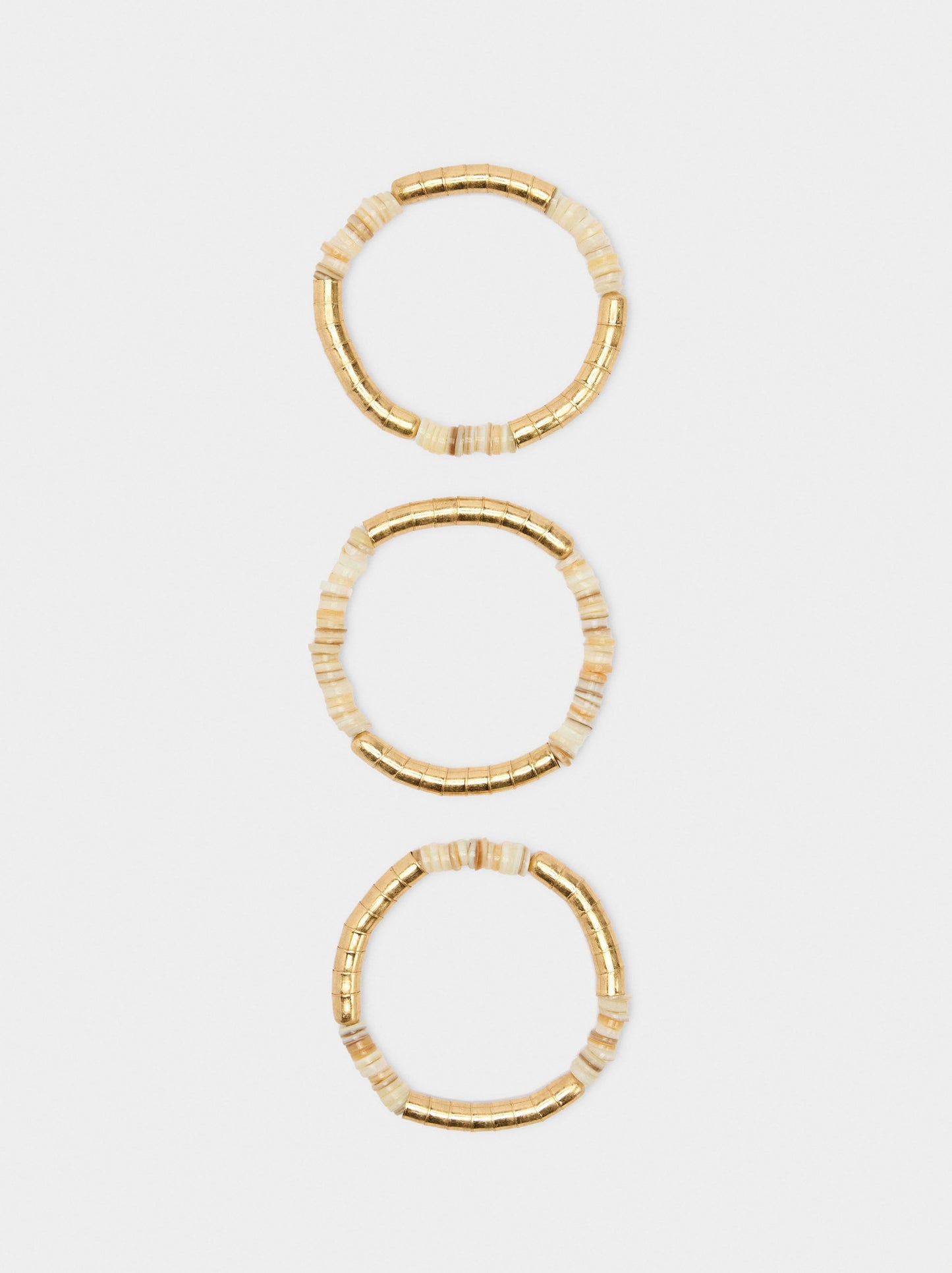 Set Of Elastic Bracelets With Shells