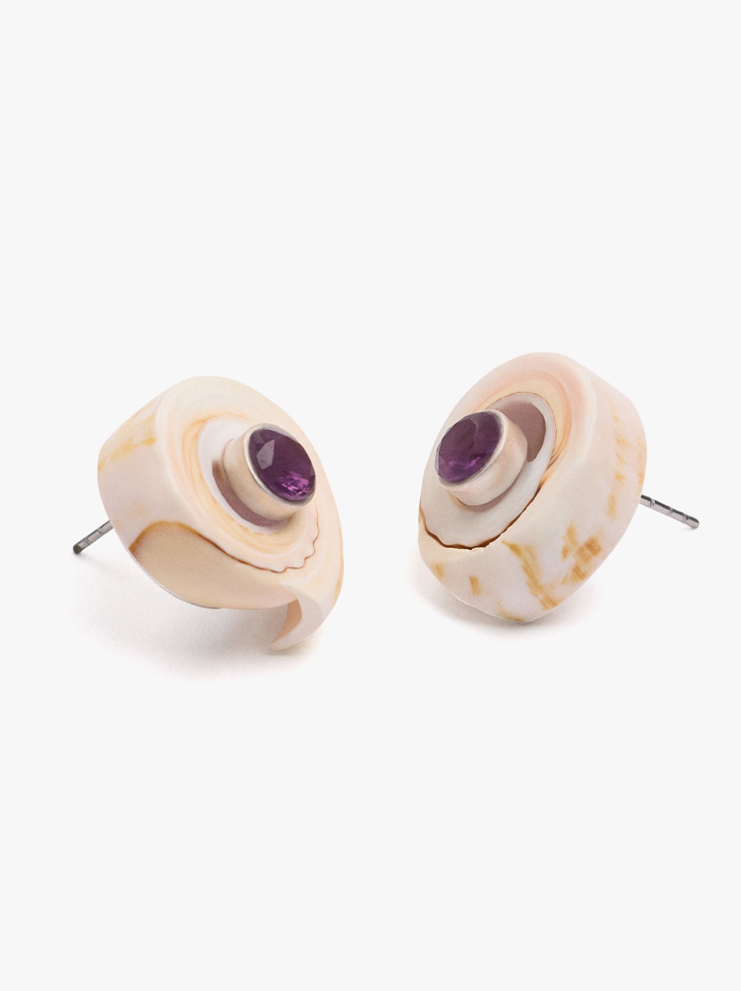 Shell Earrings With Crystal