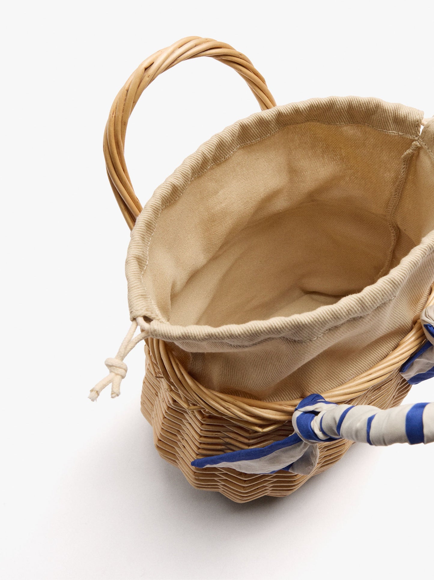 Tote Bag Of Rattan With Braided Handle