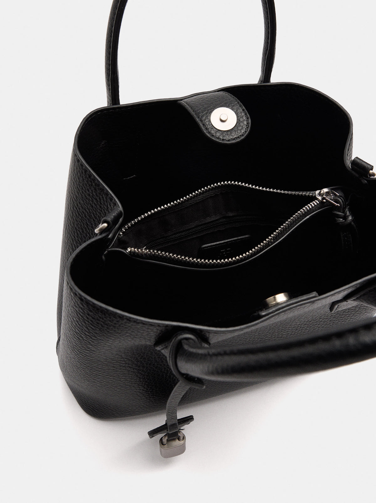 Tote Bag With Texture And Hanging