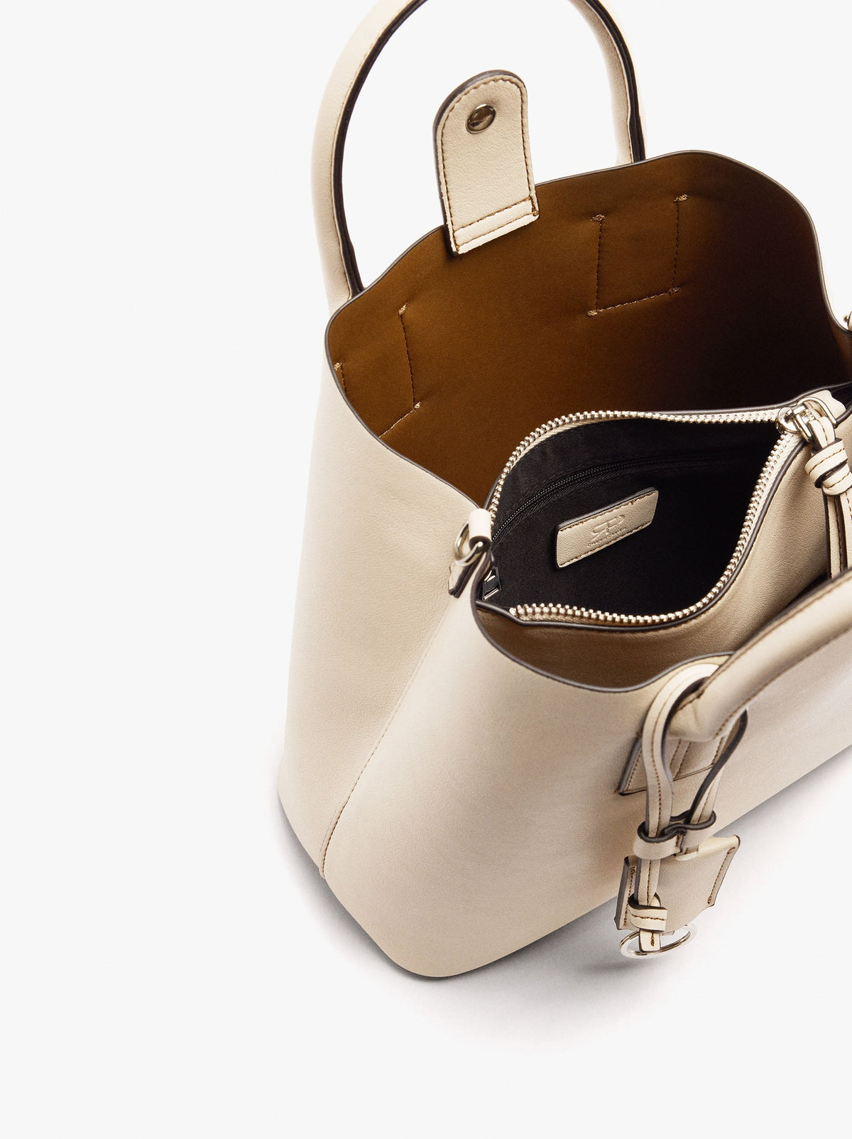 Plain Tote Bag With Pendant