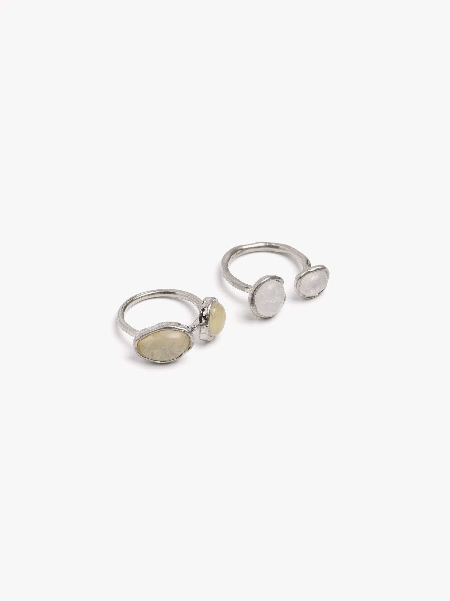 Set Of Open Rings With Stone And Resin