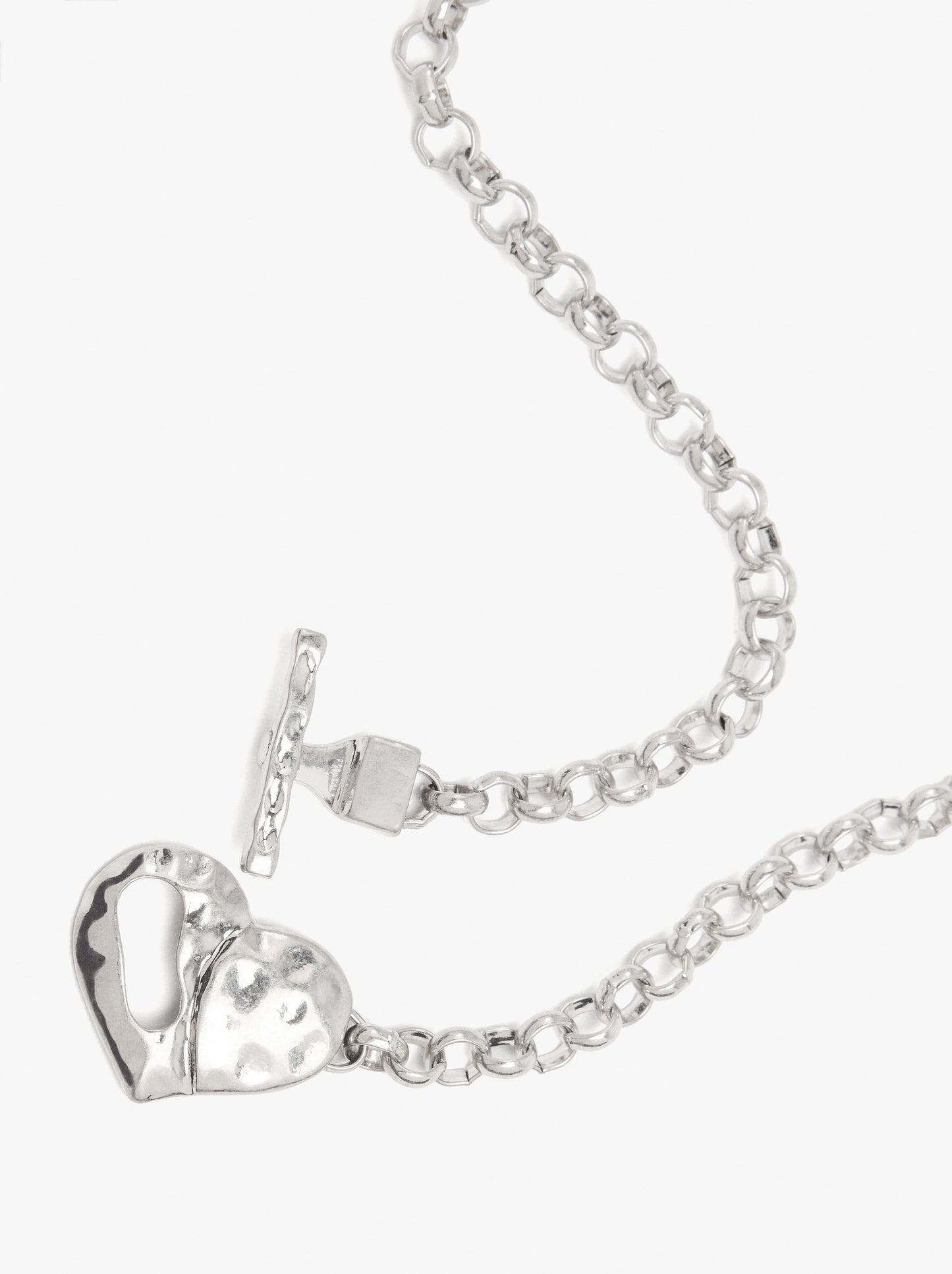 Necklace Of Links With Heart Pendant