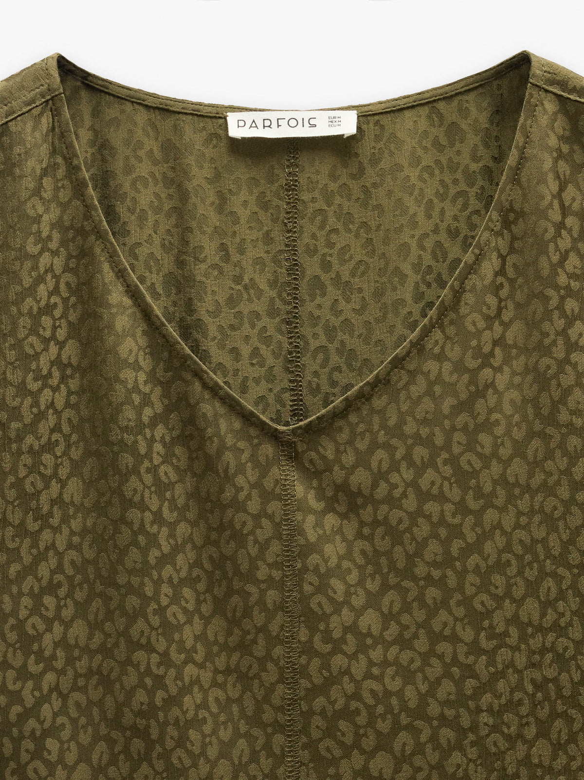 Fluid Jacquard Blouse