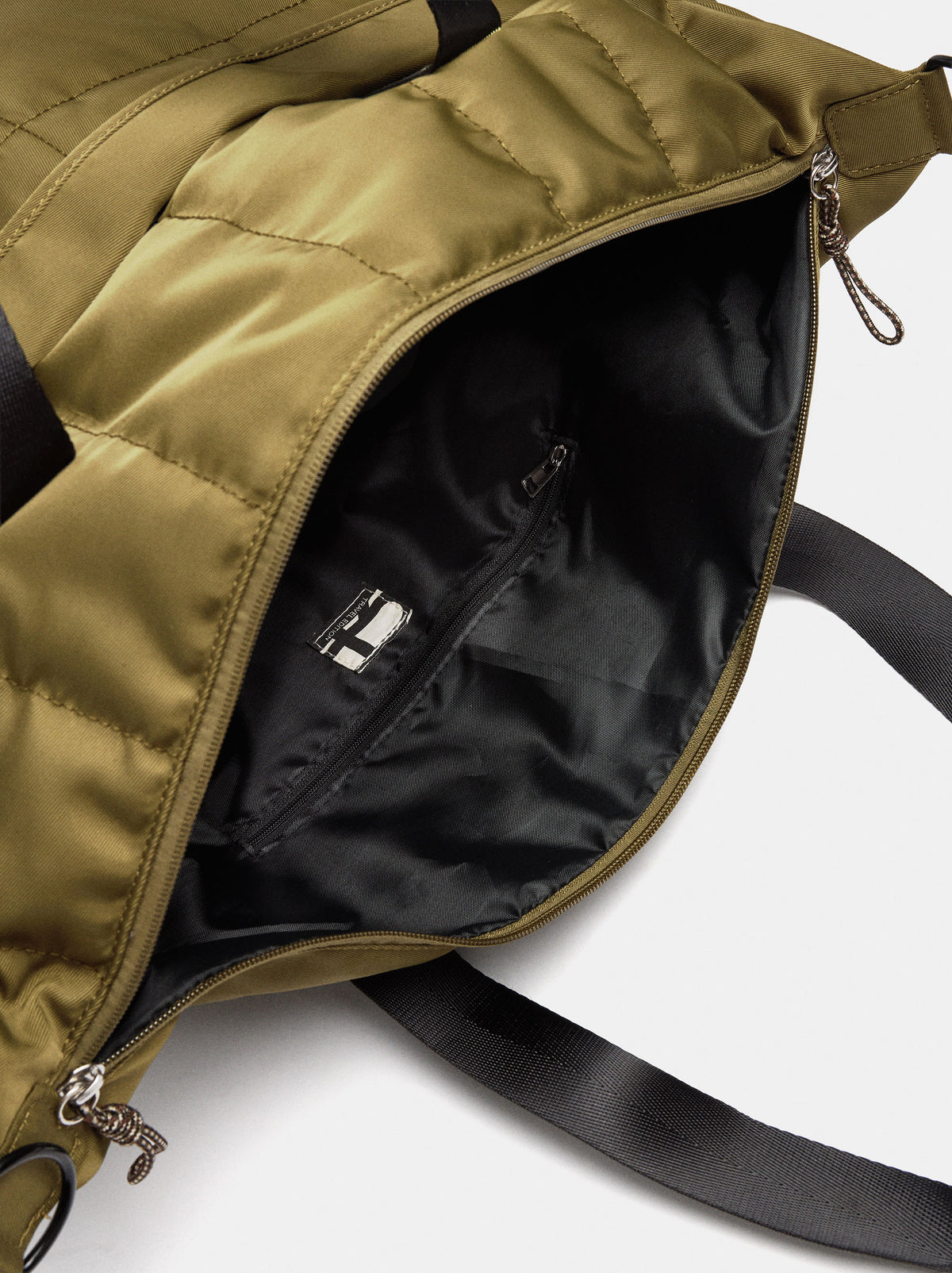 Weekend Bag With Topstitching
