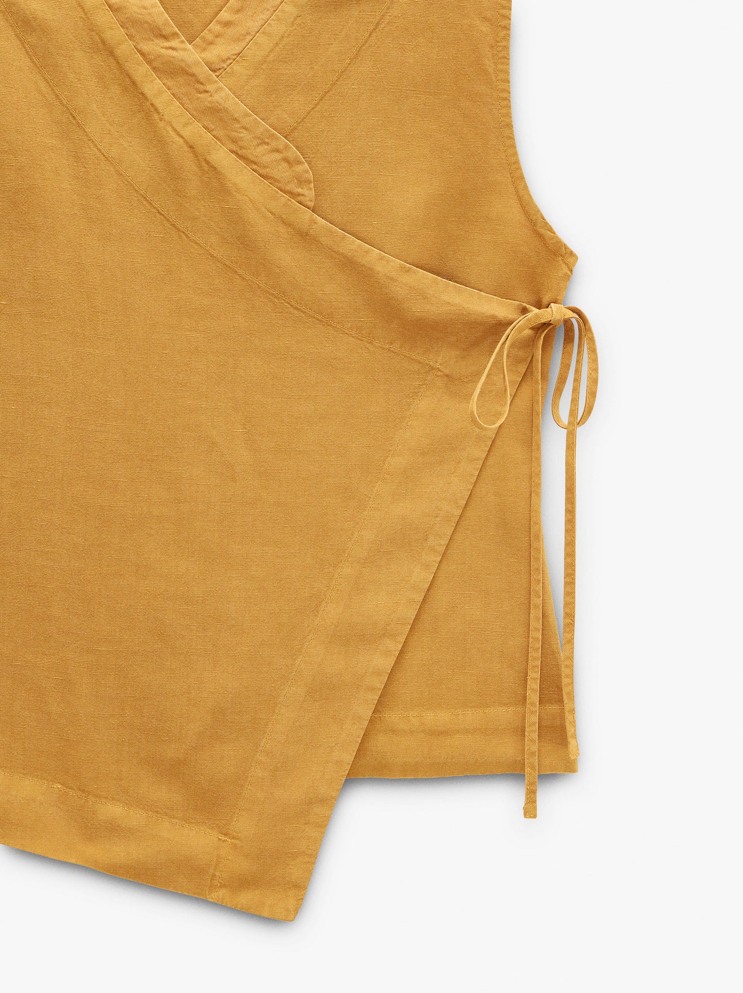 Plain Vest With Overlap