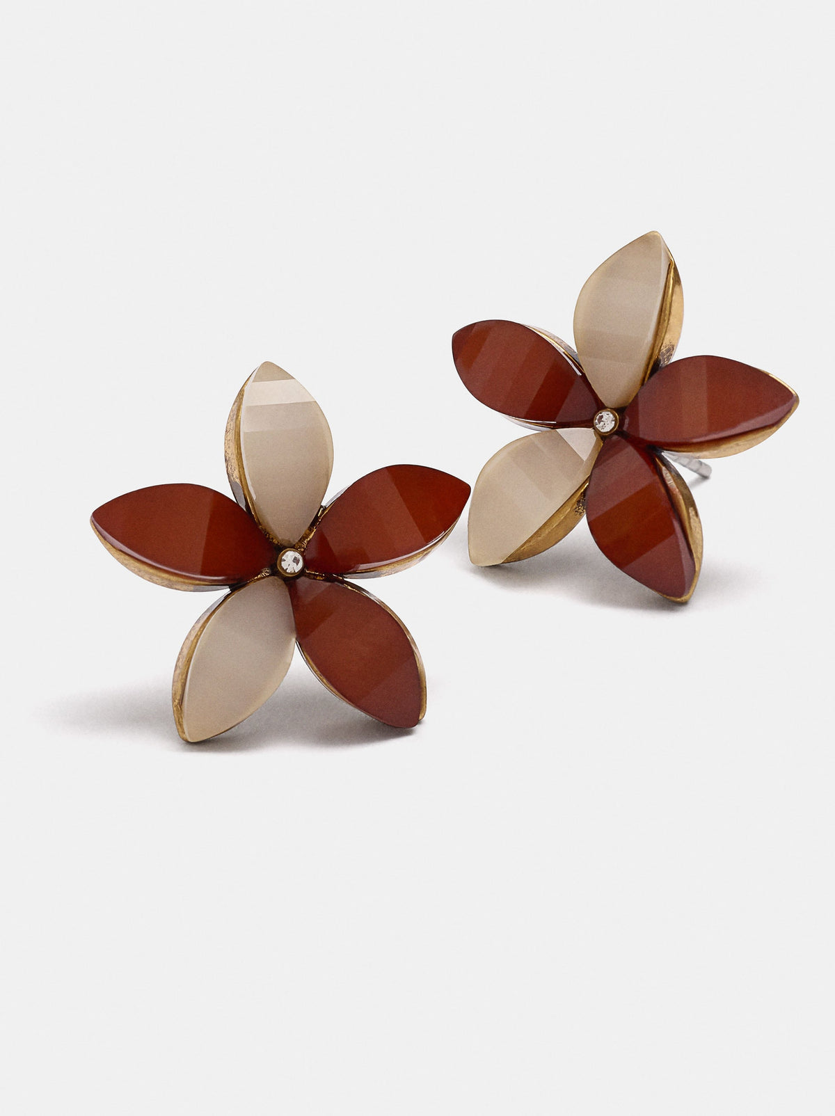 Multicolor Resin Flower Earrings