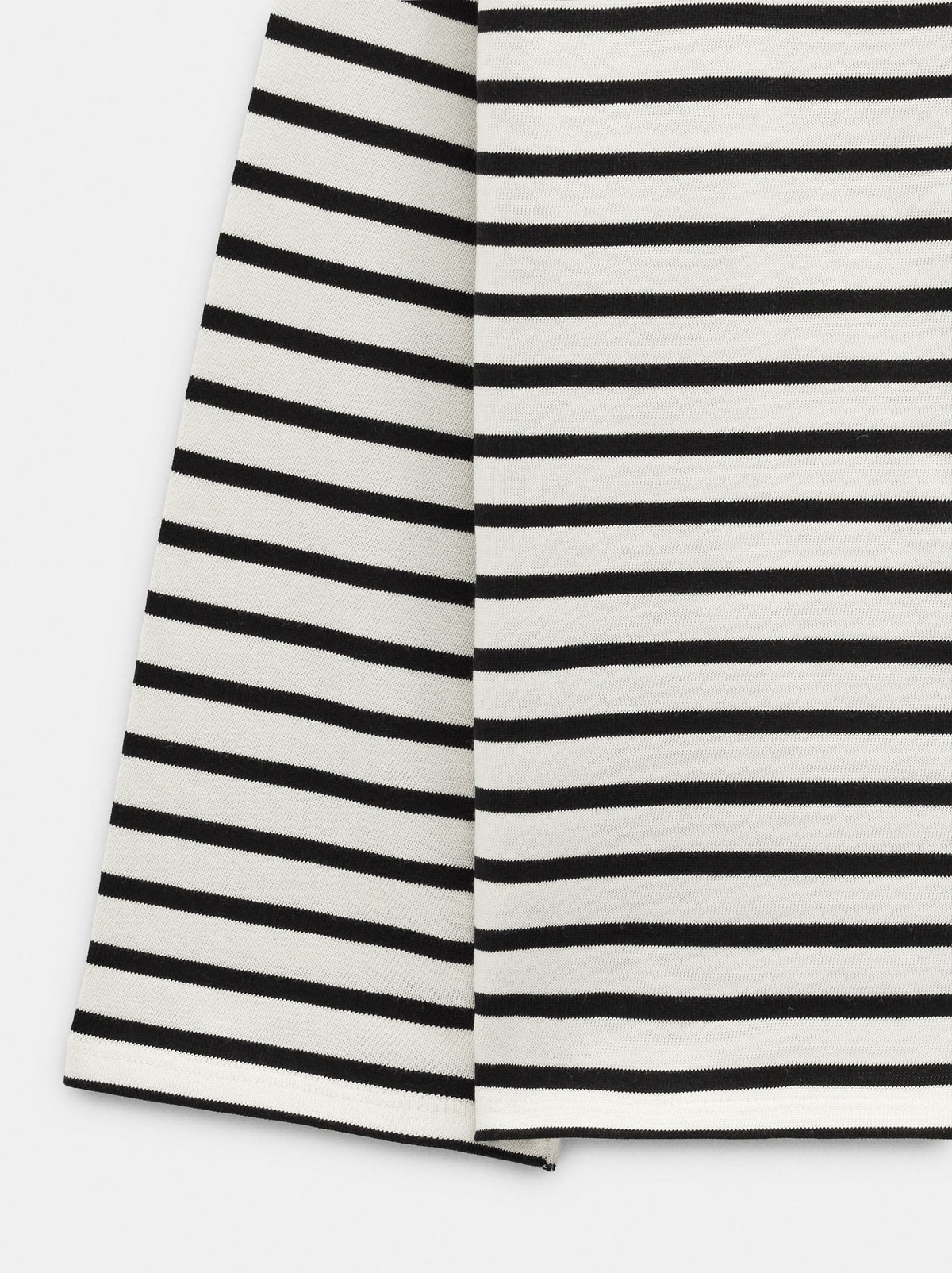 100% Cotton Long-Sleeved Striped T-Shirt