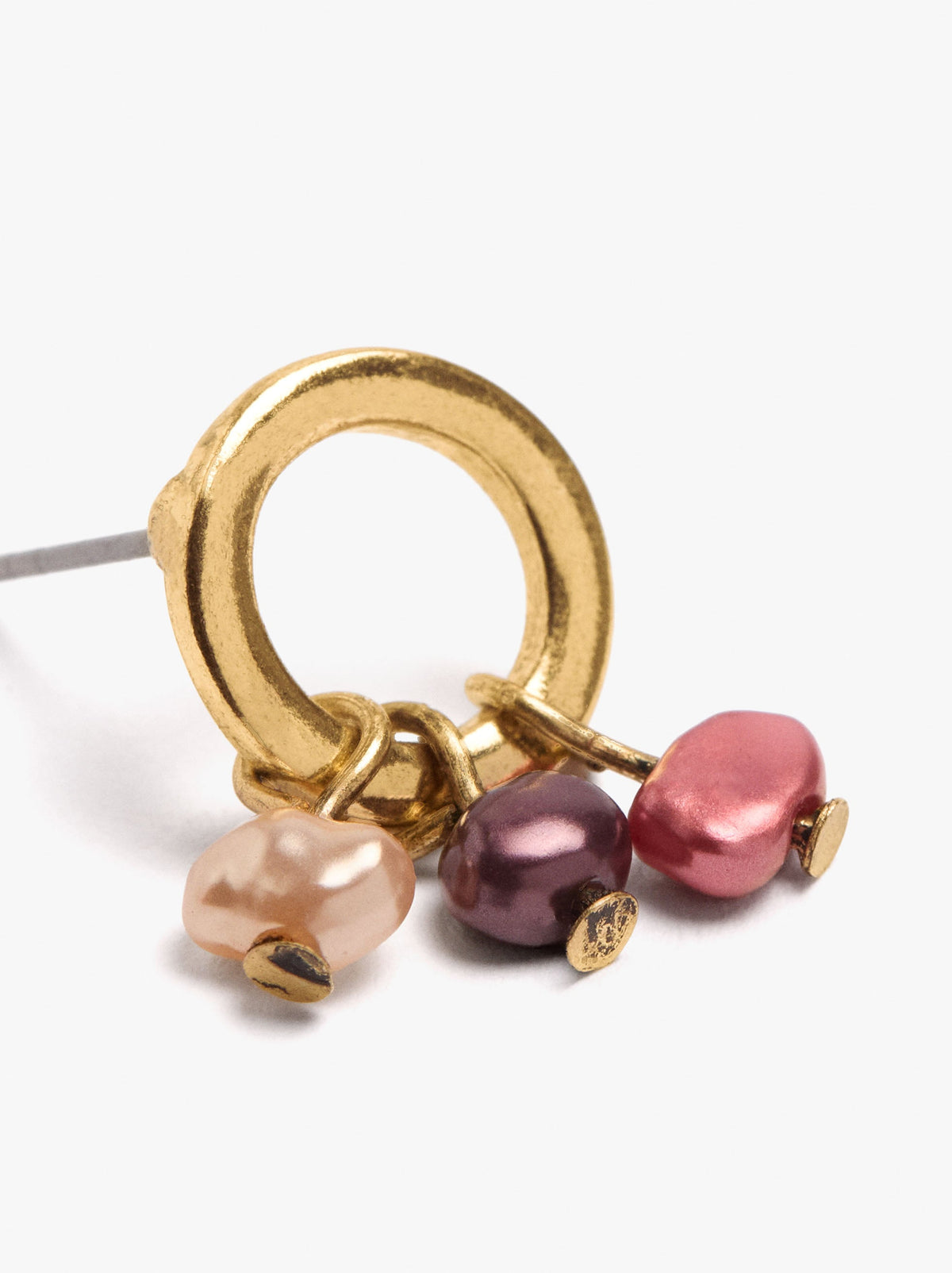 Hoop Earrings With Multicolor Pearls