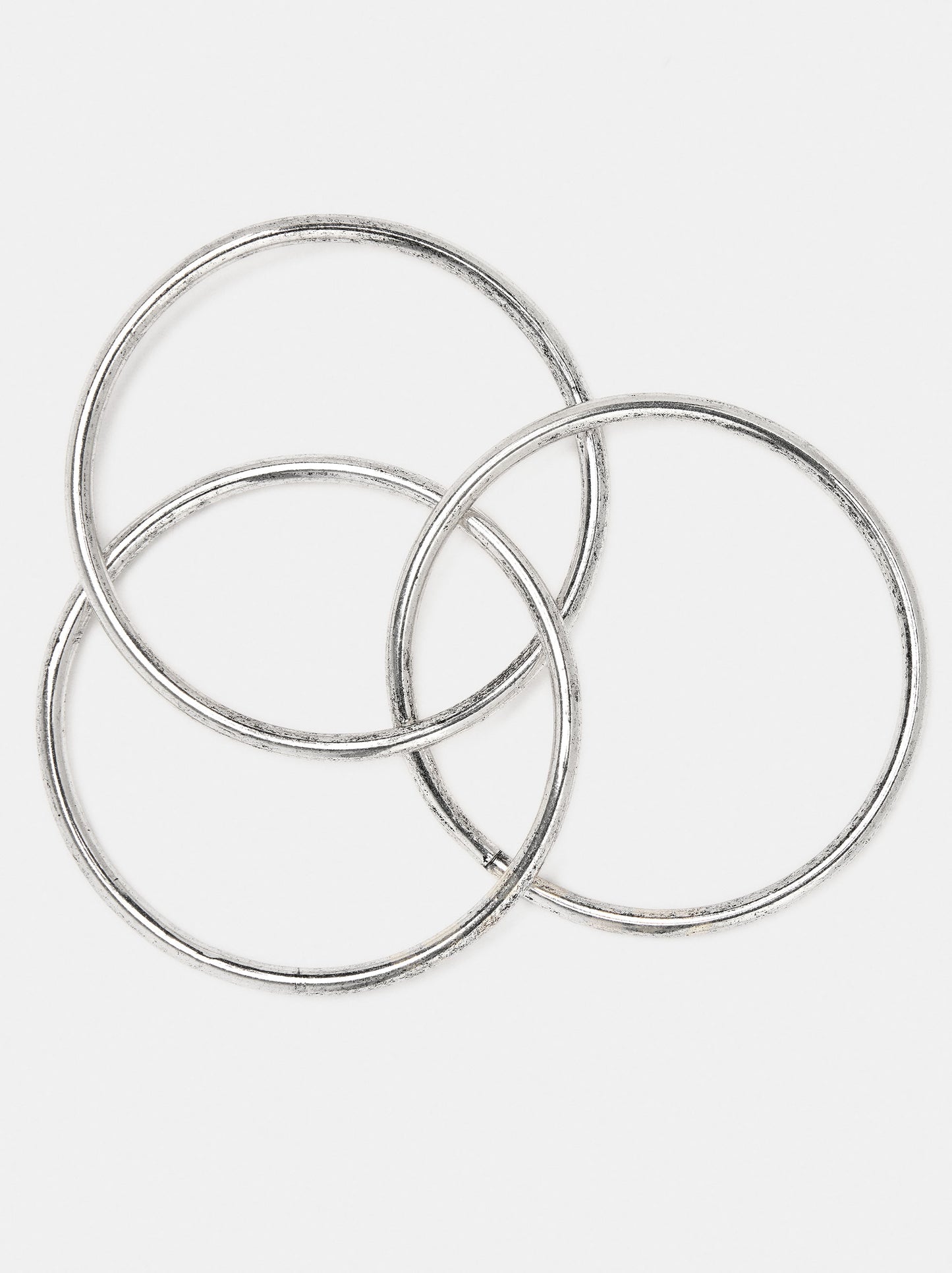 Bracelet With Interlinked Hoops