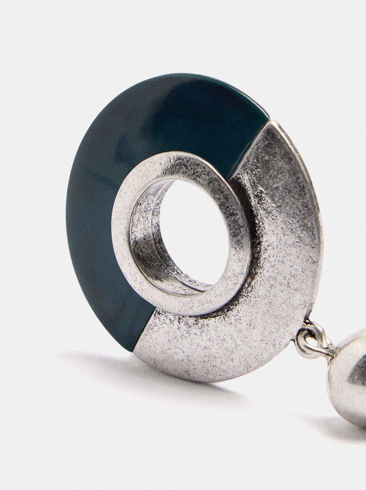 Earrings With Round Stone Effect