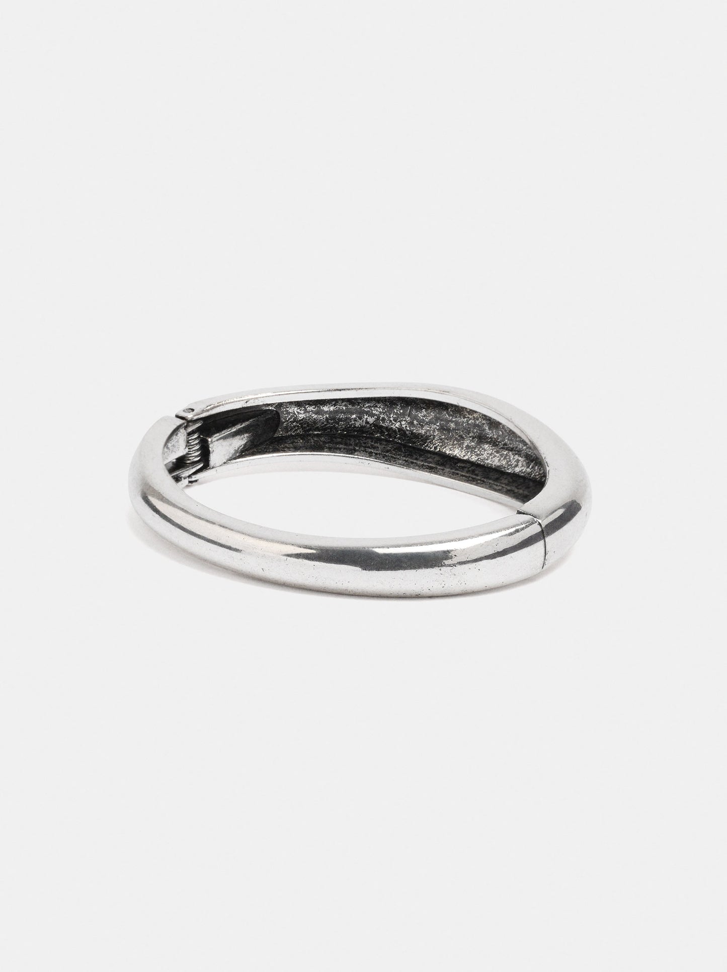 Minimalist Rigid Bracelet