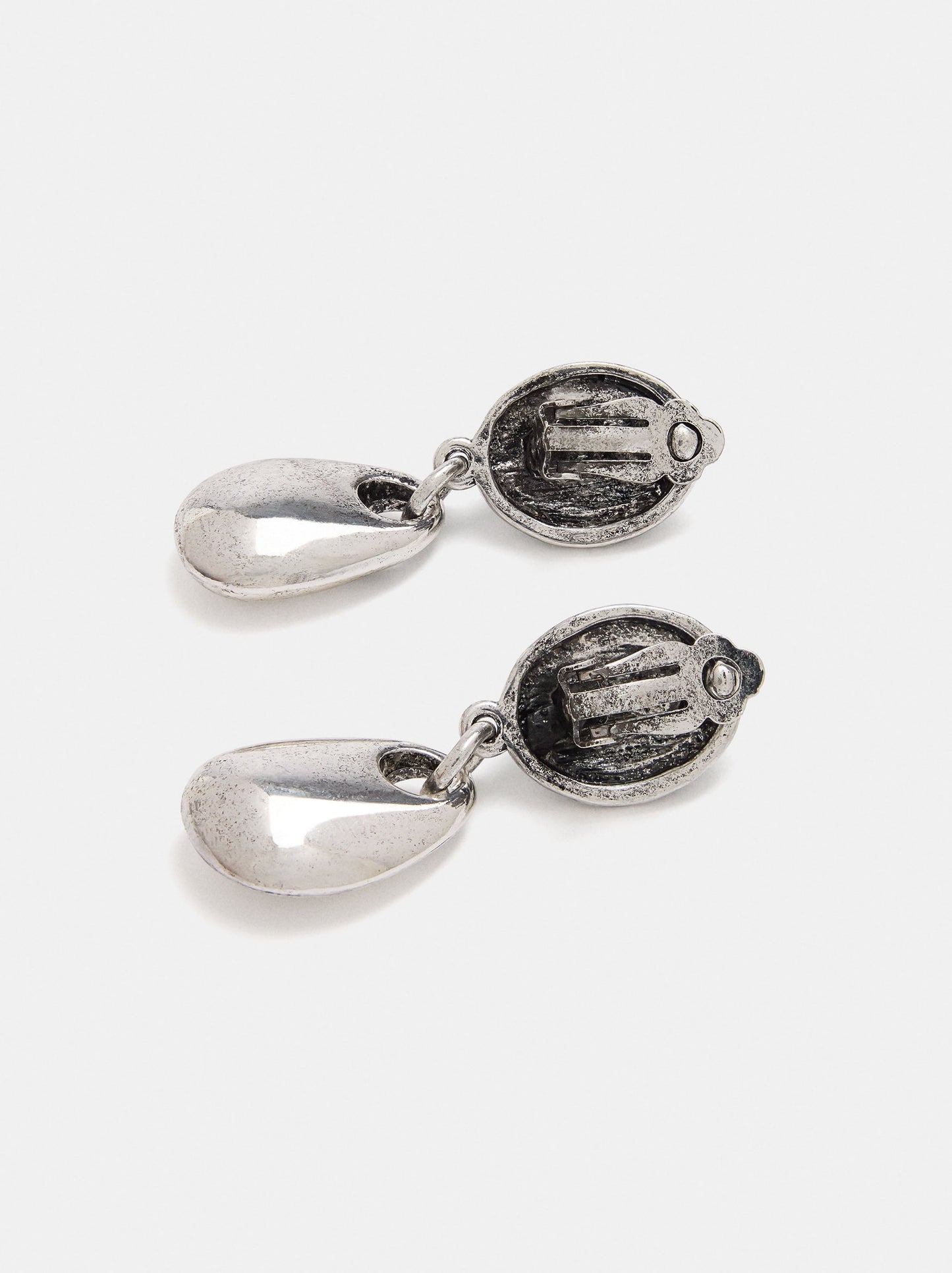 Long Earrings With Oval Stones