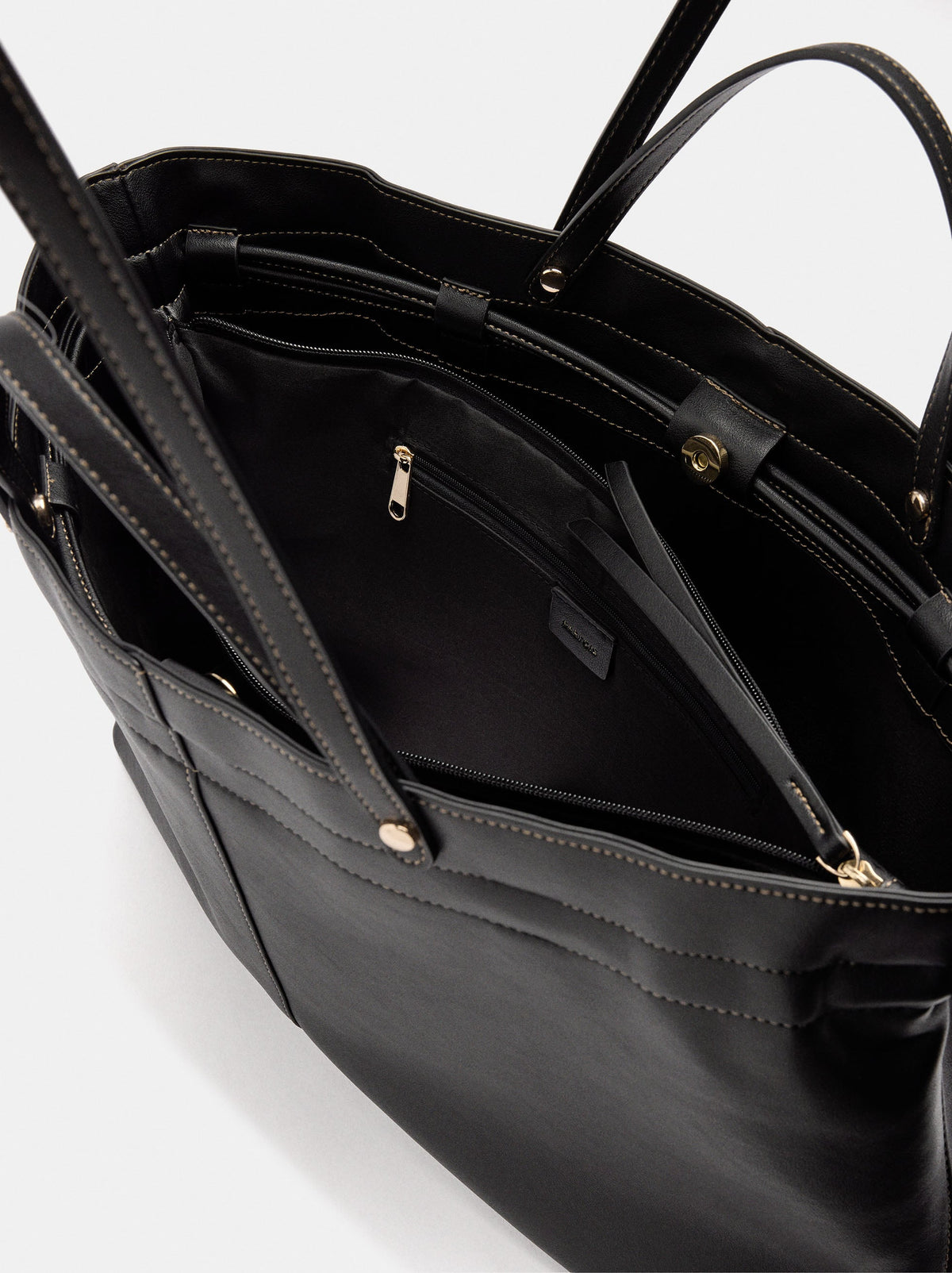 Shopper Bag With Versatile Straps