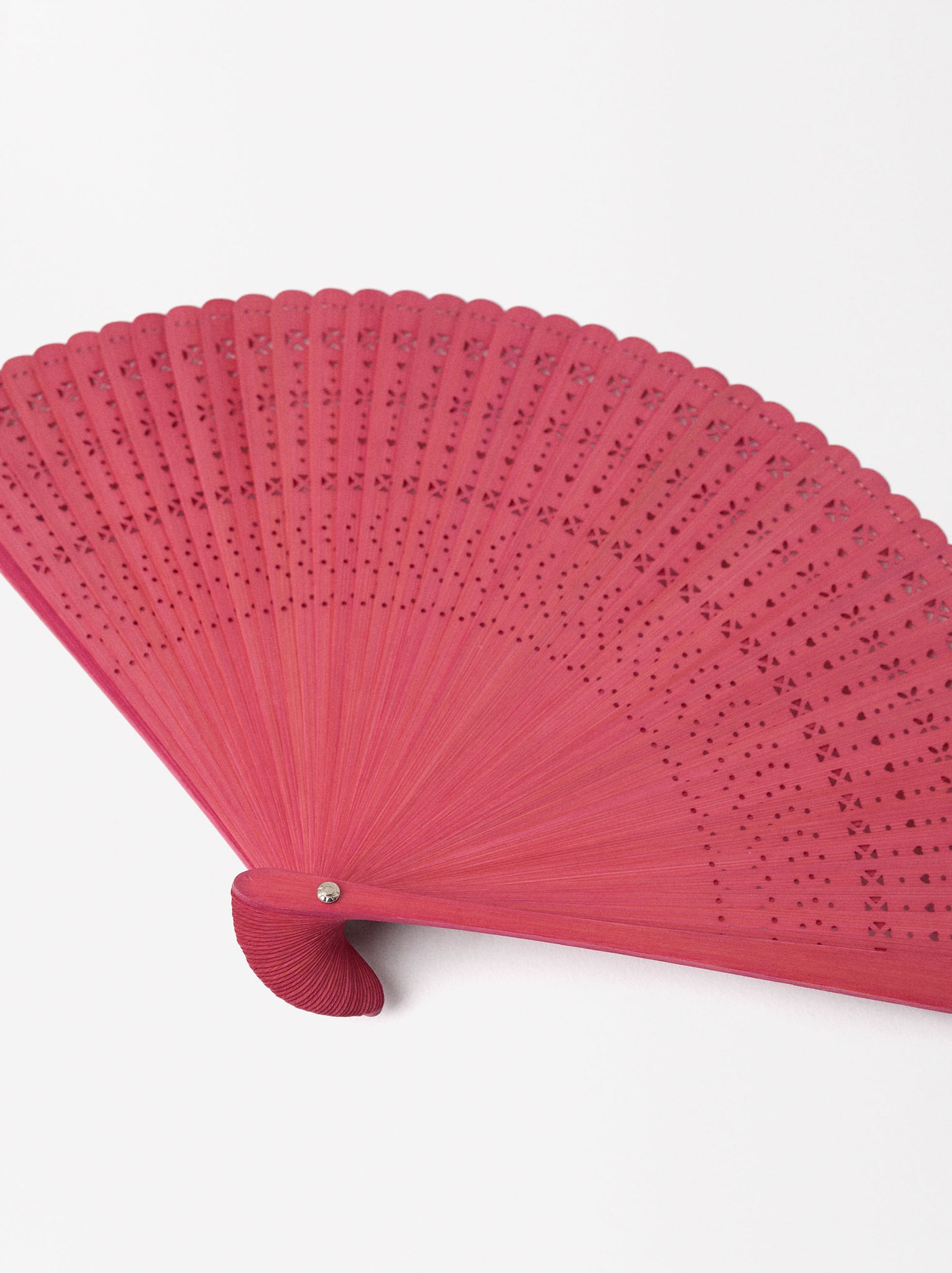 Bamboo Perforated Fan