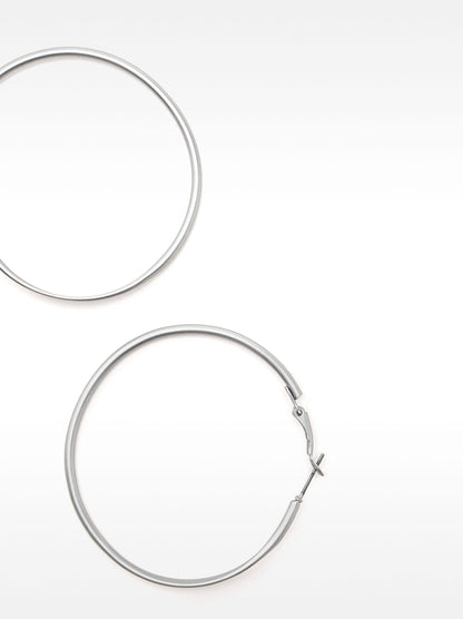 Basic Medium Hoop Earrings