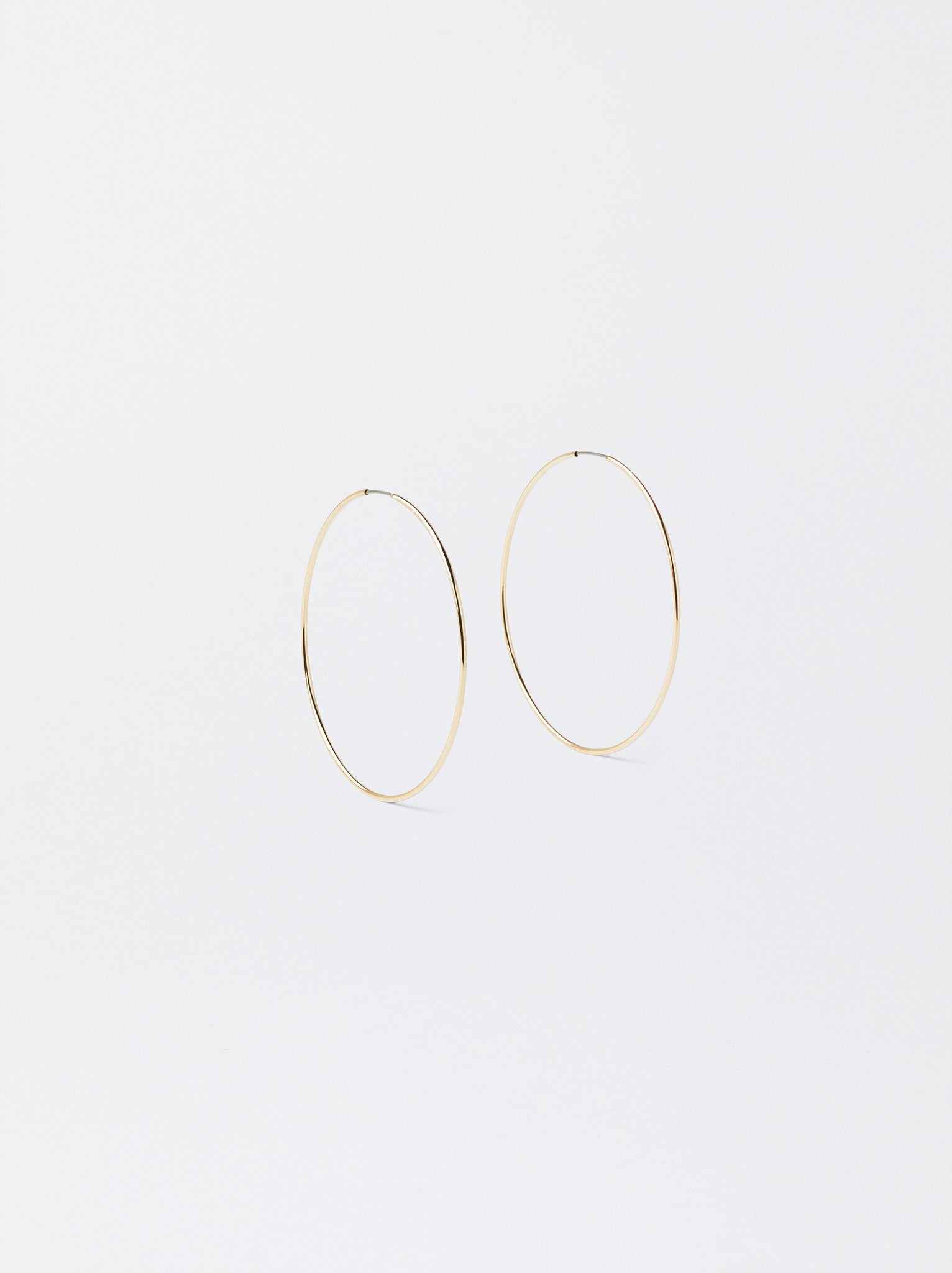 Basic Medium Hoop Earrings