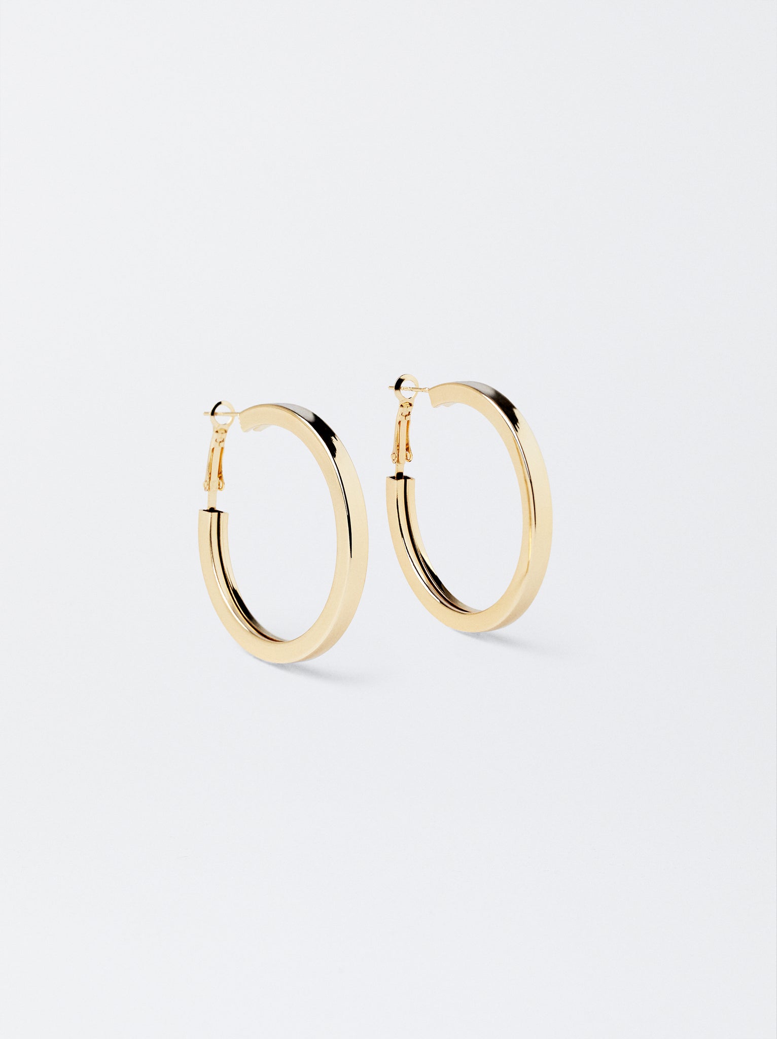 Basic Medium Hoop Earrings