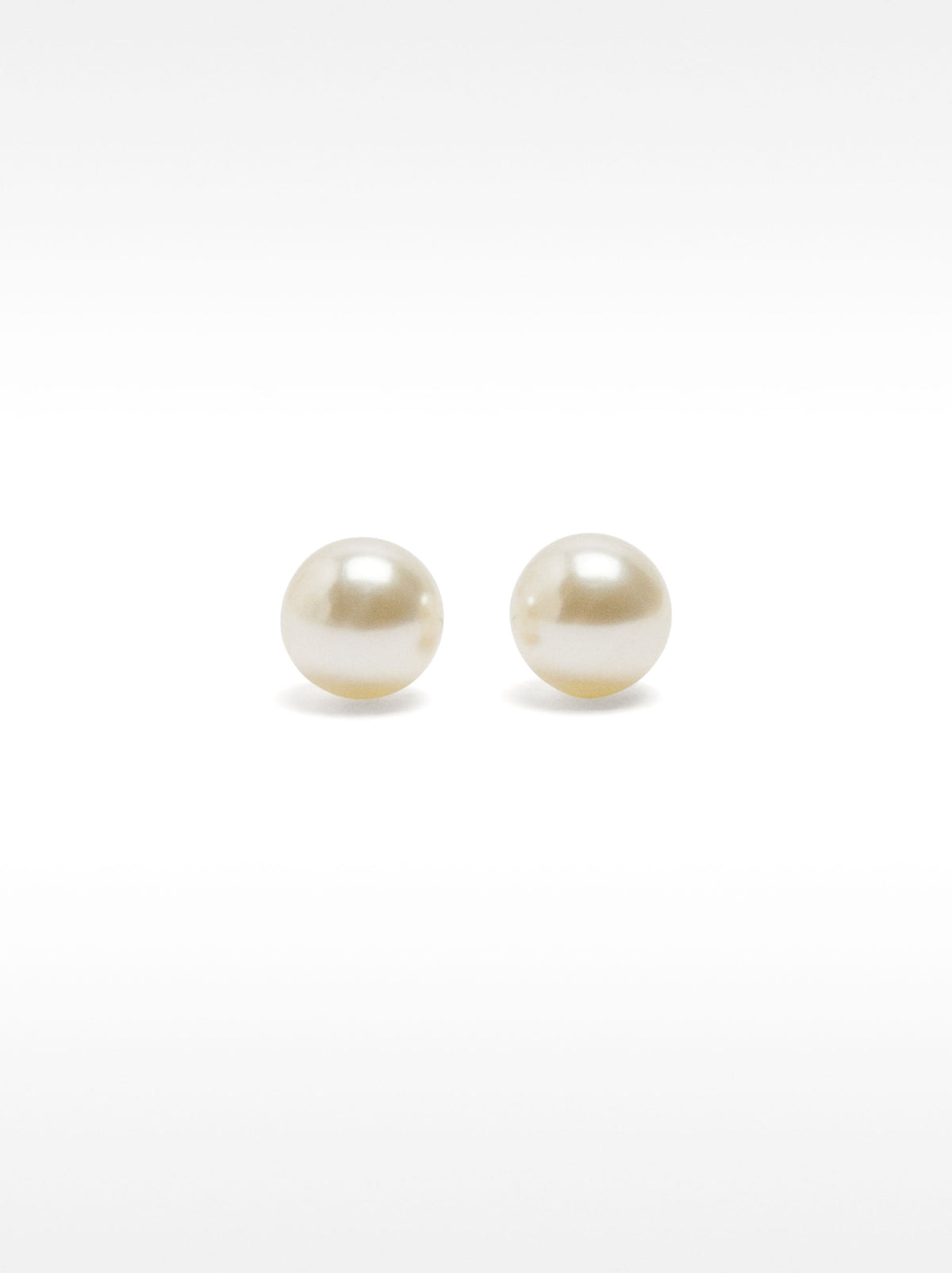 Faux Pearl Studs