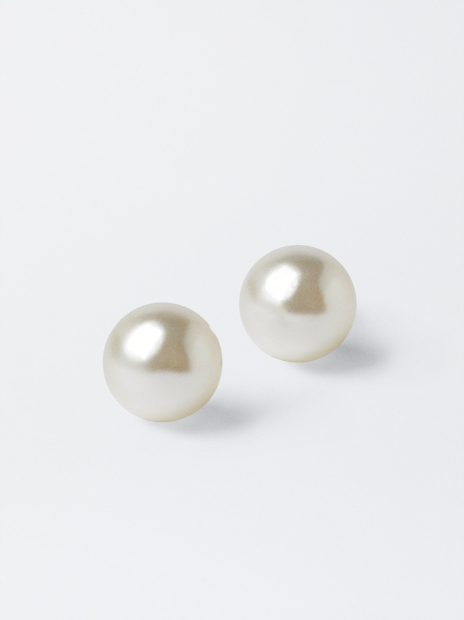 Faux Pearl Studs