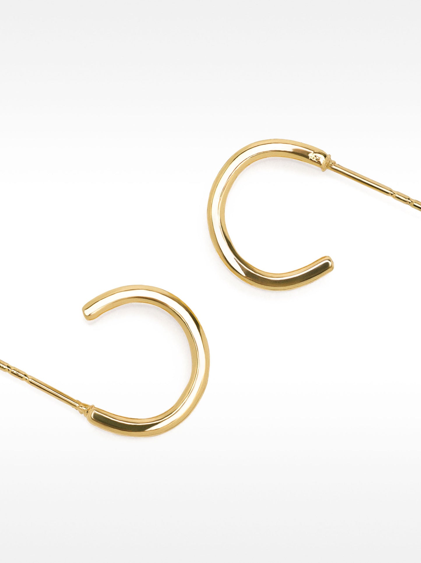 Basic Small Hoop Earrings