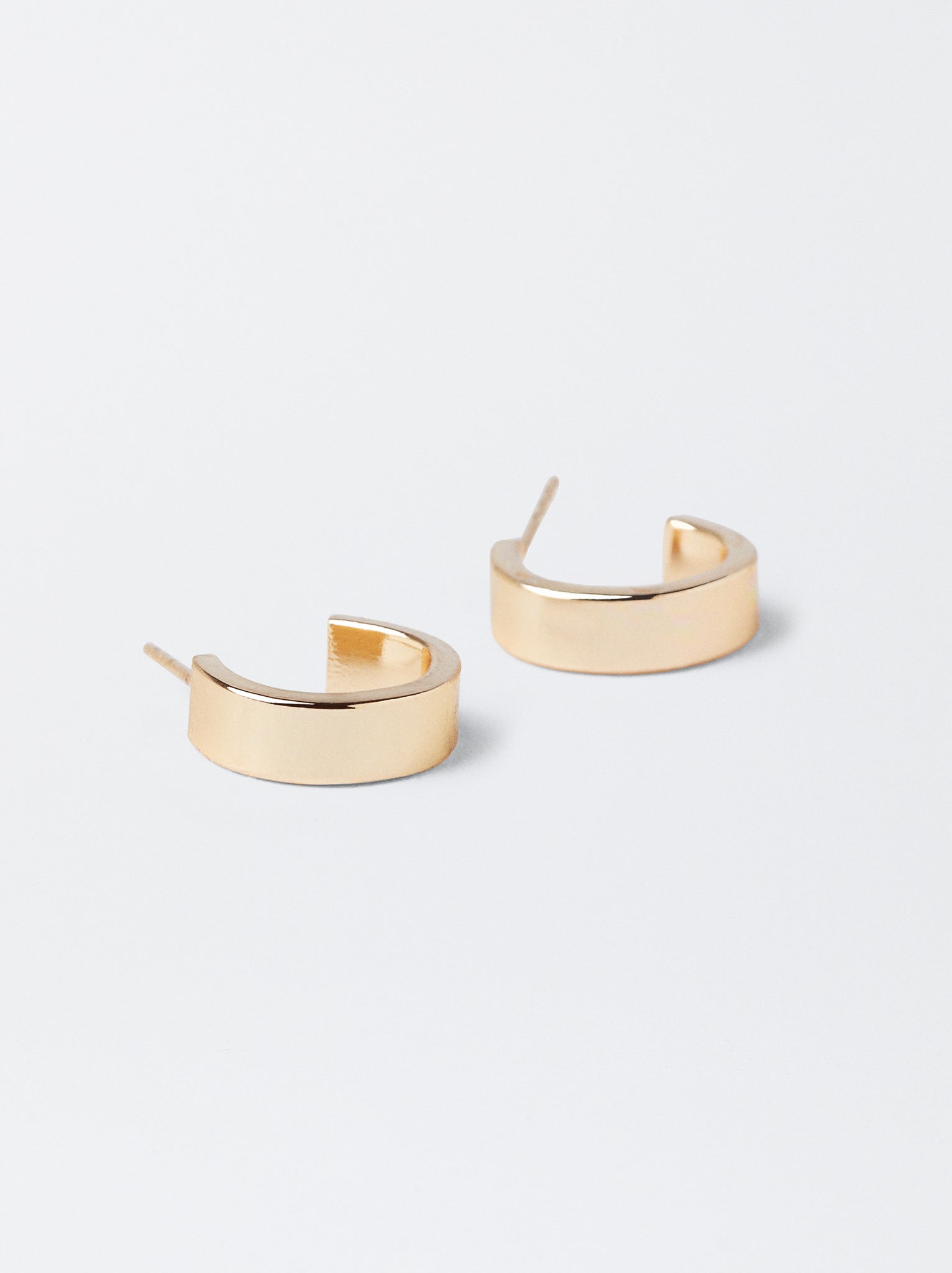 Basic Small Hoop Earrings