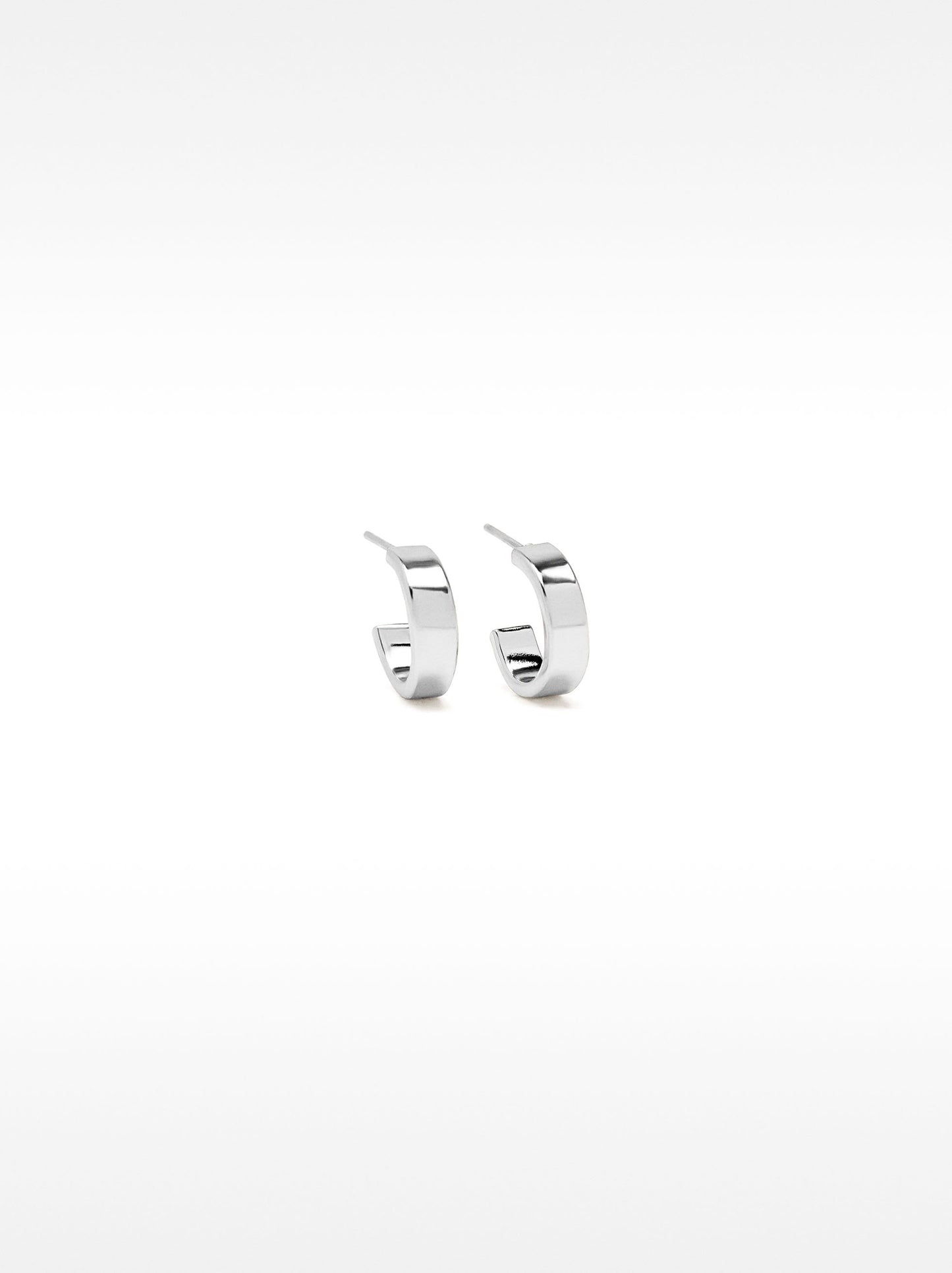 Basic Small Hoop Earrings