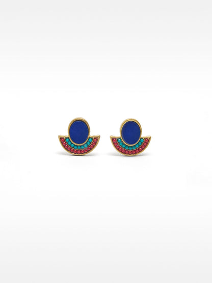 Fan-Shaped Shell Earrings
