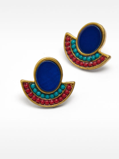 Fan-Shaped Shell Earrings