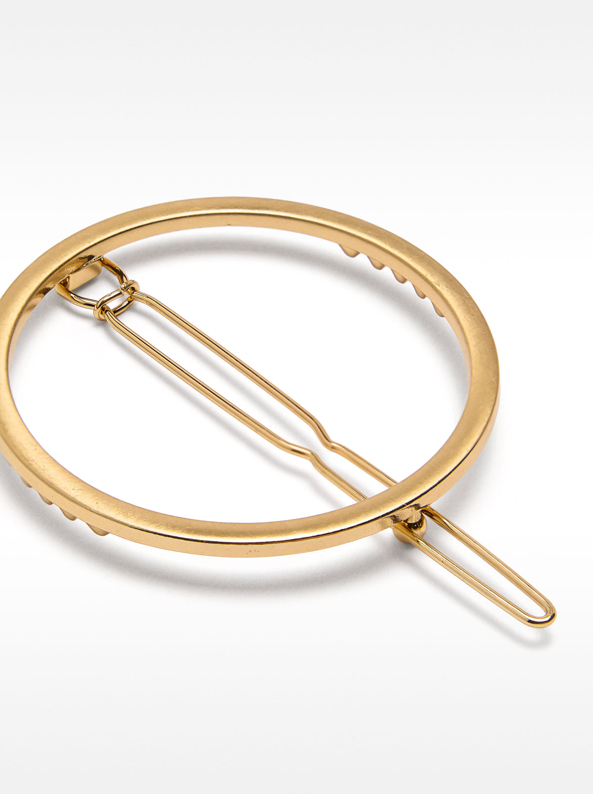 Golden Circular Pin