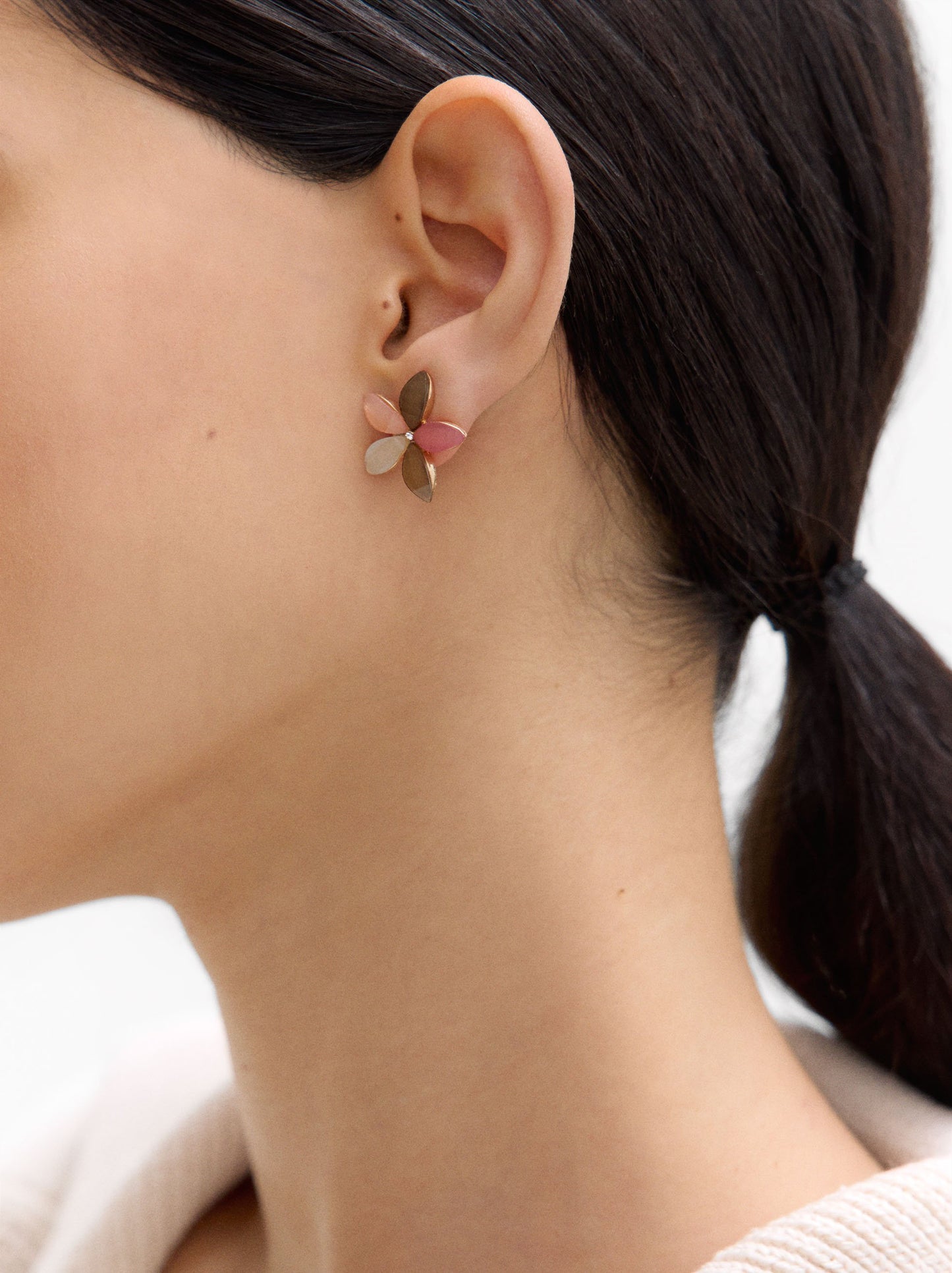 Flower Earrings With Resin