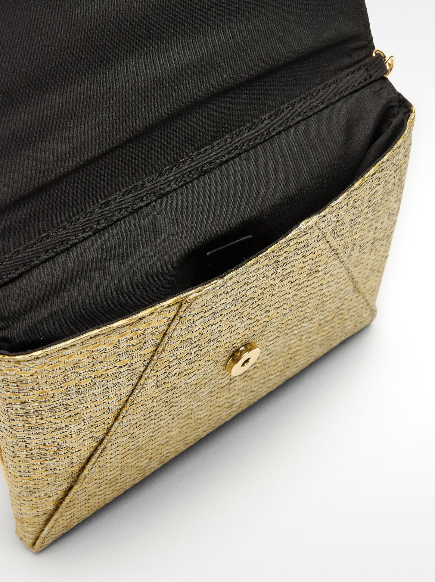 Straw-Effect Handbag