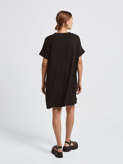 Dress With Round Neck And Short Sleeve