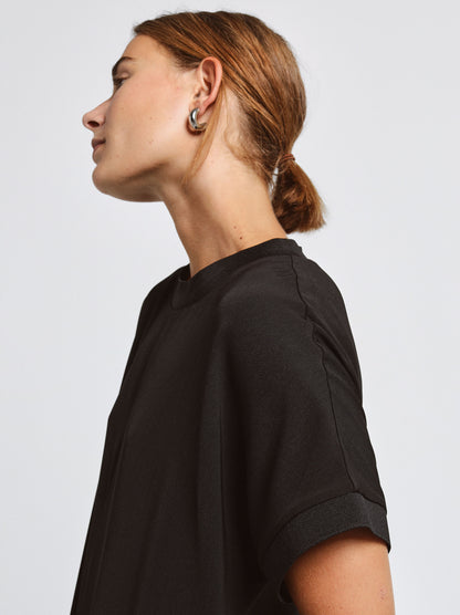 Dress With Round Neck And Short Sleeve