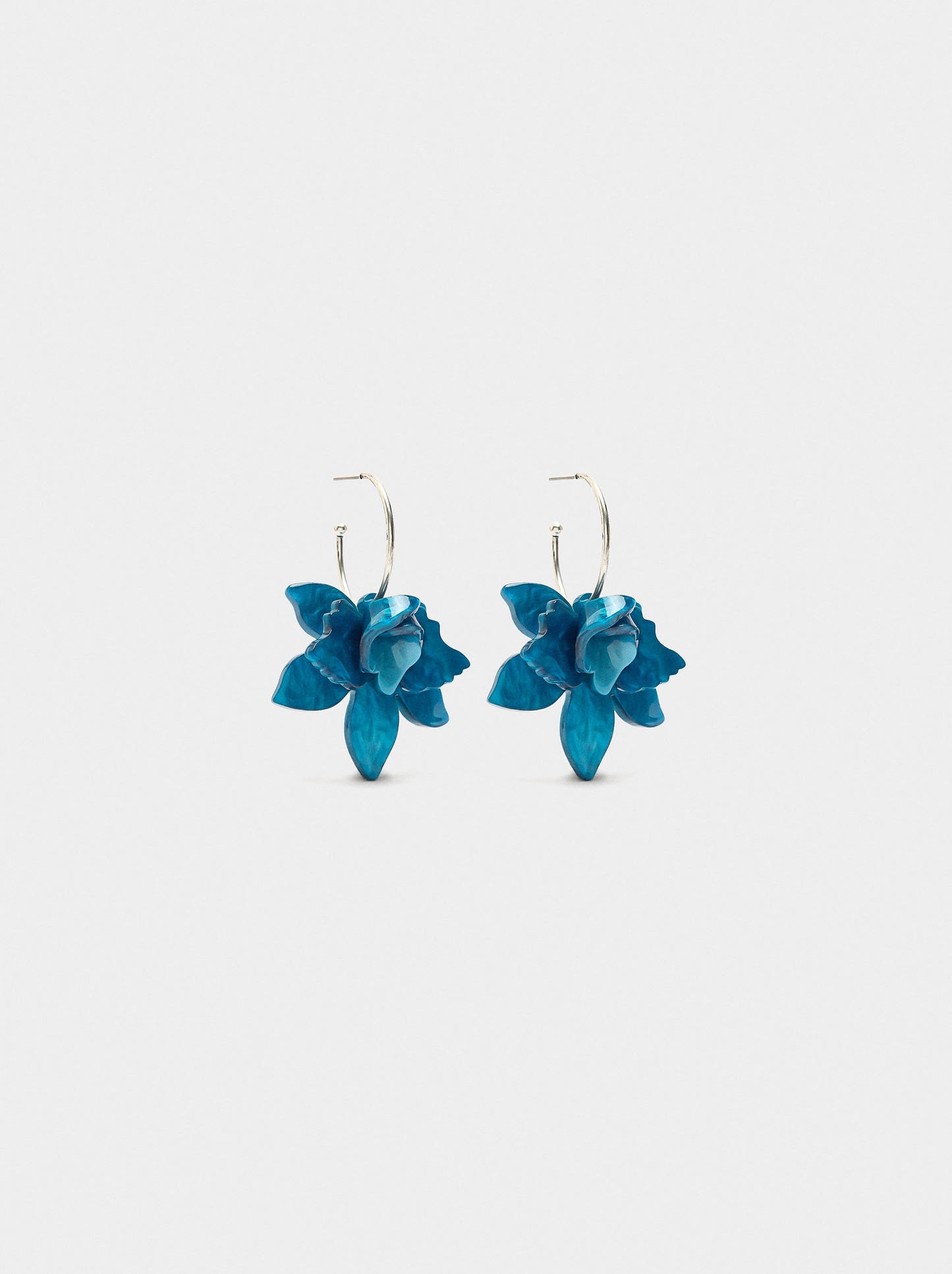 Open Hoop Earrings With Maxi Flower