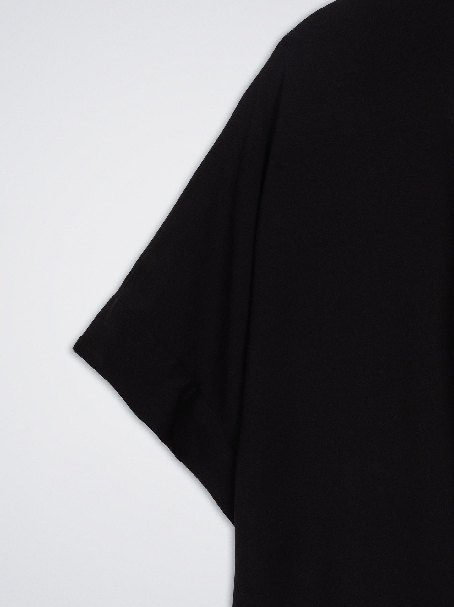 Short-Sleeved Shirt With Buttons