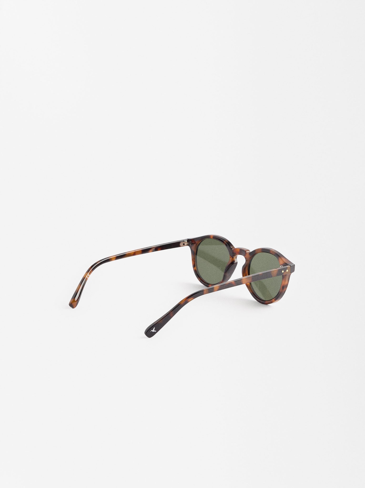 Round Tortoiseshell Sunglasses