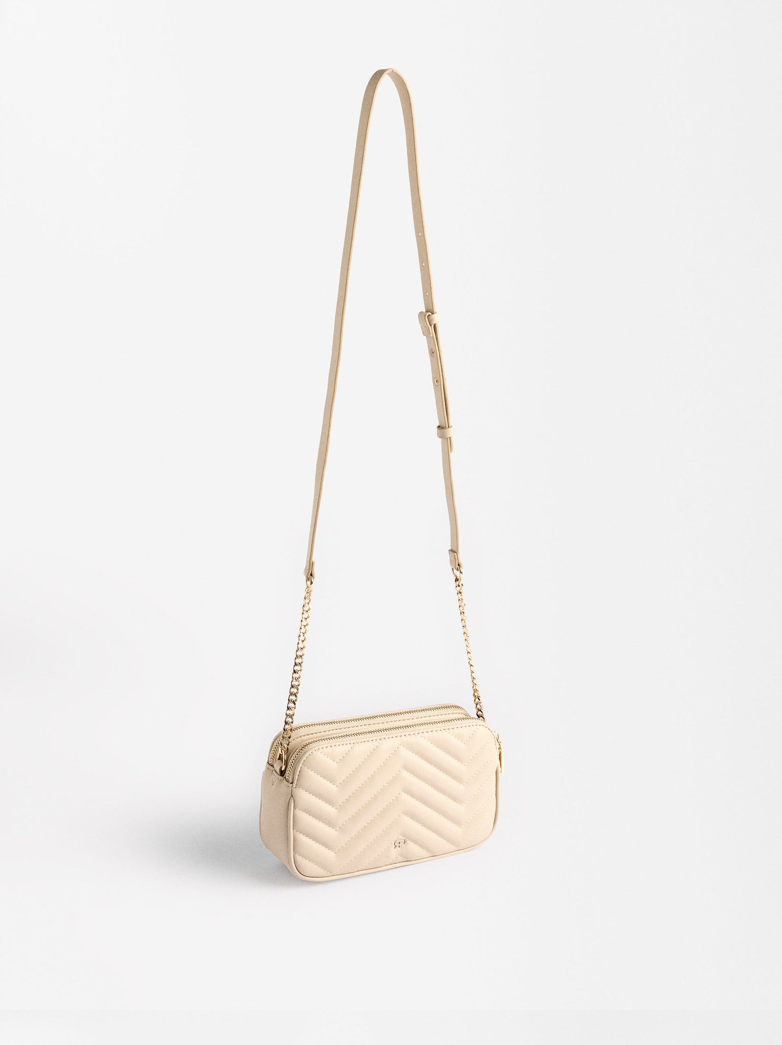 Quilted Crossbody Bag With Chain