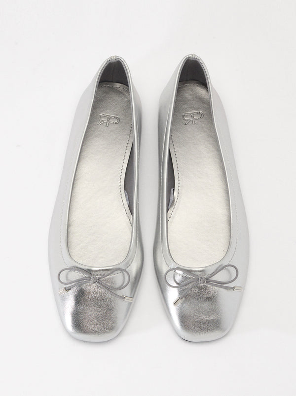 Metallic Ballet Flats With Bow