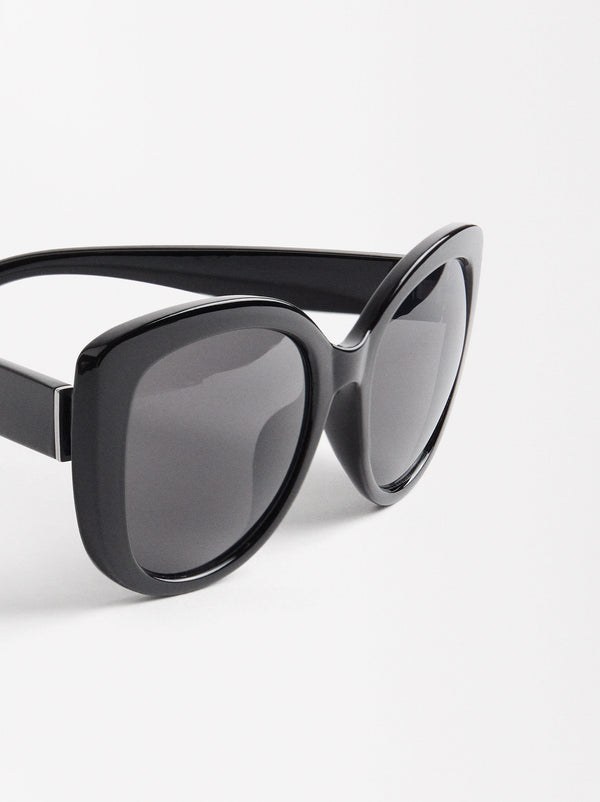Sunglasses With Resin Frame