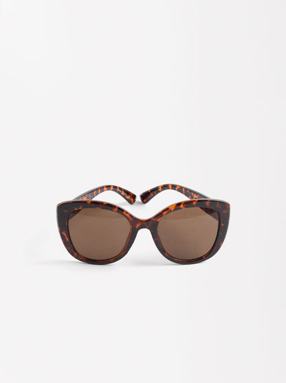 Sunglasses With Resin Frame