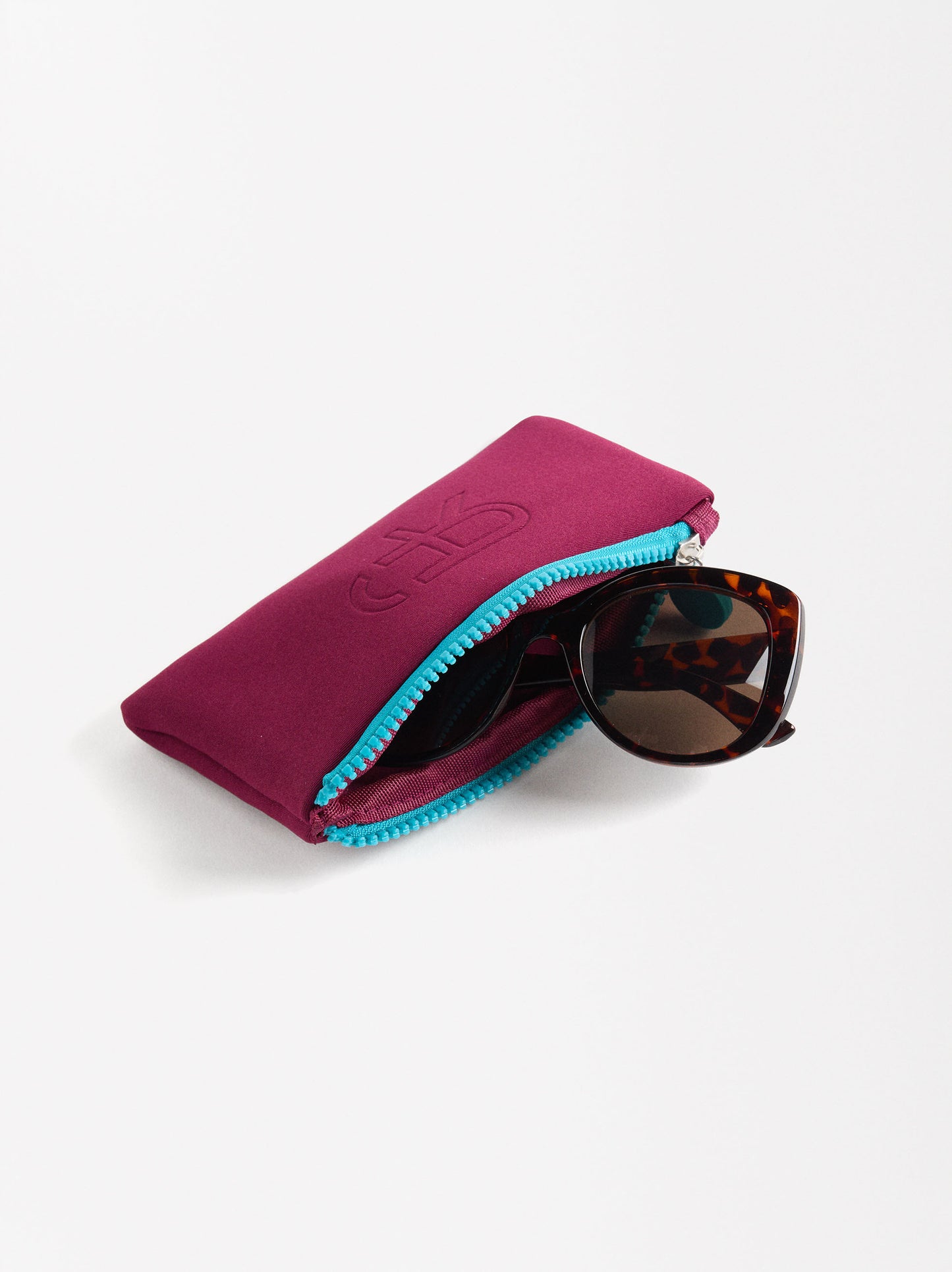 Sunglasses With Resin Frame